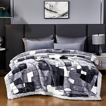 LGYKUMEG 13lb Heavy Korean Blanket Asia King Size 79"x91",2 Ply -Sliky Soft and Warm Reversible Raschel Blanket for Autumn,Winter,Bed,Sofa,Gray and White 200x230cm6kg