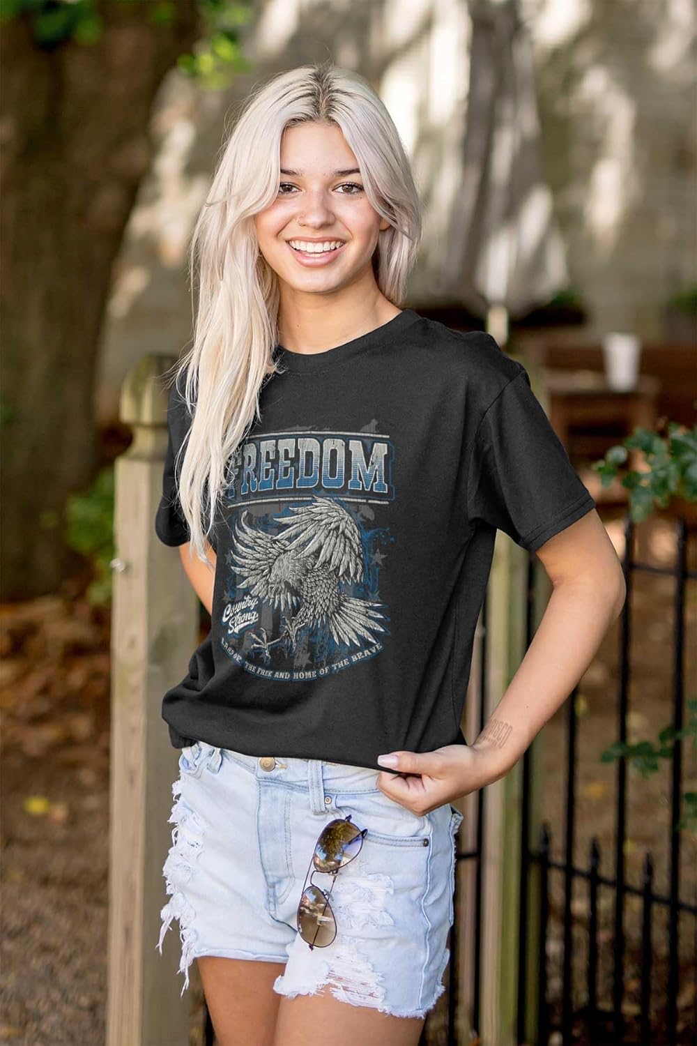 American Pride Brave Freedom Eagle Graphic T Shirt Men or Women Medium Black image 4 of 6 B0BZWTJQ92