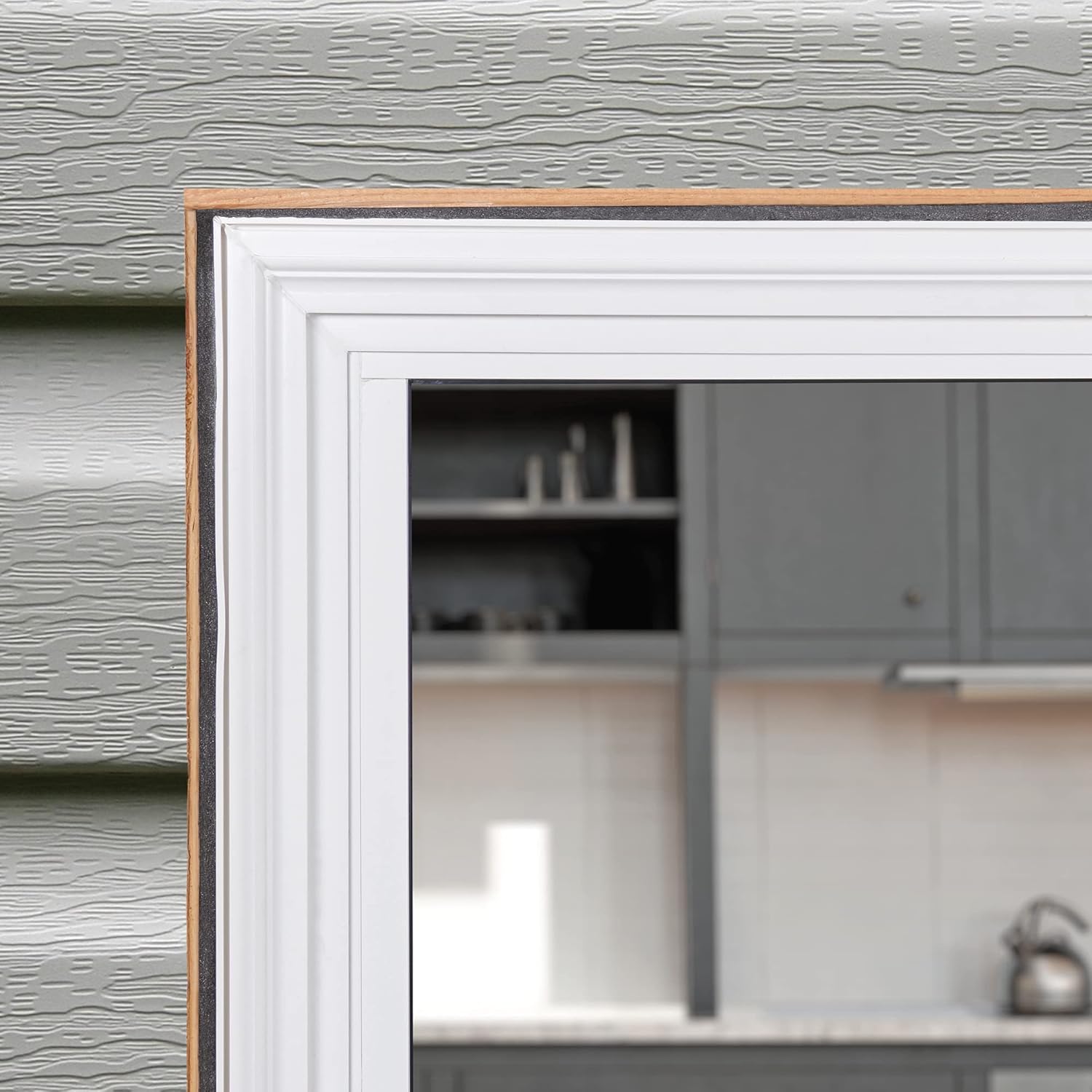 M-D Building Products Expandable Foam Platinum™ Weatherseal for Uneven Gaps (Gray, 1")