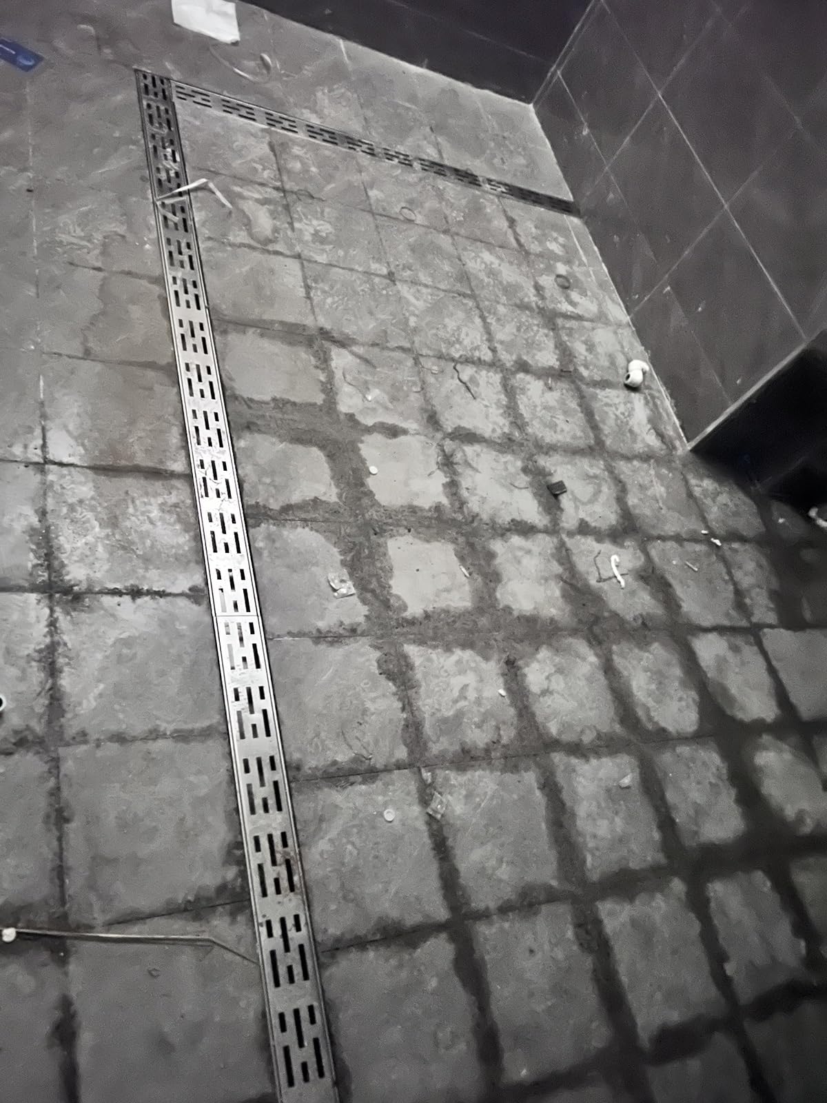 WQPMNYG Outdoor Water Channel Gutter Drainage System for Concrete & Decks - Commercial Yard Drain Kit with Various Sizes for Efficient Drainage Solutions