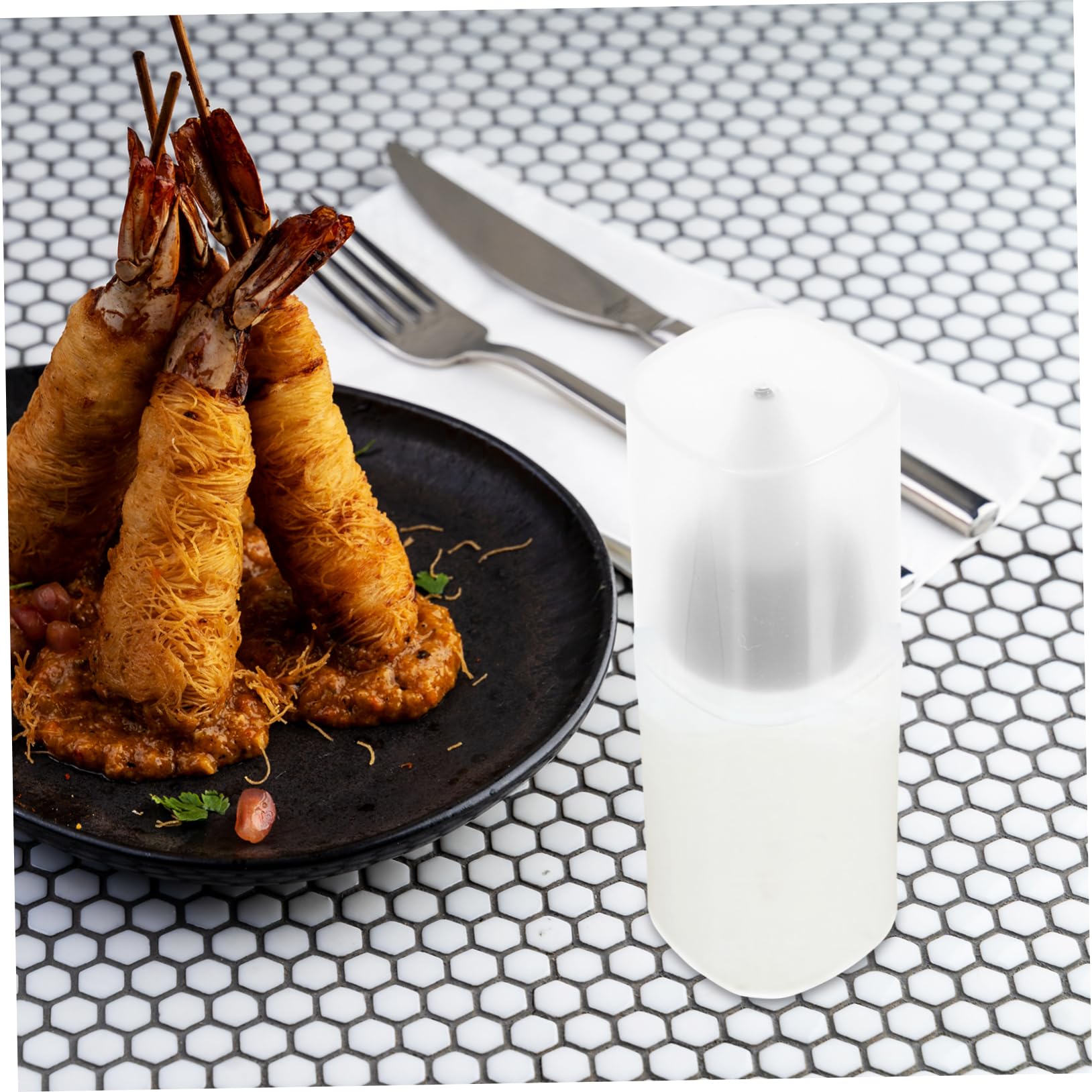 Cabilock 4pcs Portable Squeeze Bottles Condiment Dispensers for Ketchup Salad Dressing Soy Sauce for Outdoor Picnics Bbq and Home Use