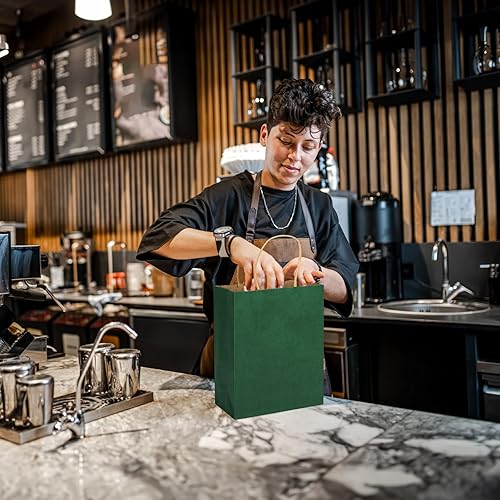 Miniatura 6 de MOZRRO Bolsas de regalo, 100 unidades de 10.5 x 8.5 x 4.5 pulgadas, bolsas de papel con asas, tamaño mediano, bolsa de regalo verde bosque para