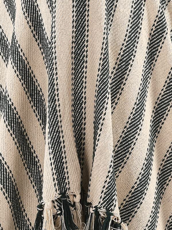 SASHAA WORLD Striped Throw Medium with Tasselled Edges |Throw for Living Room, Bedroom, Sofa & Chair |Bottle Green Throw Blanket | 180 x130 cm 1