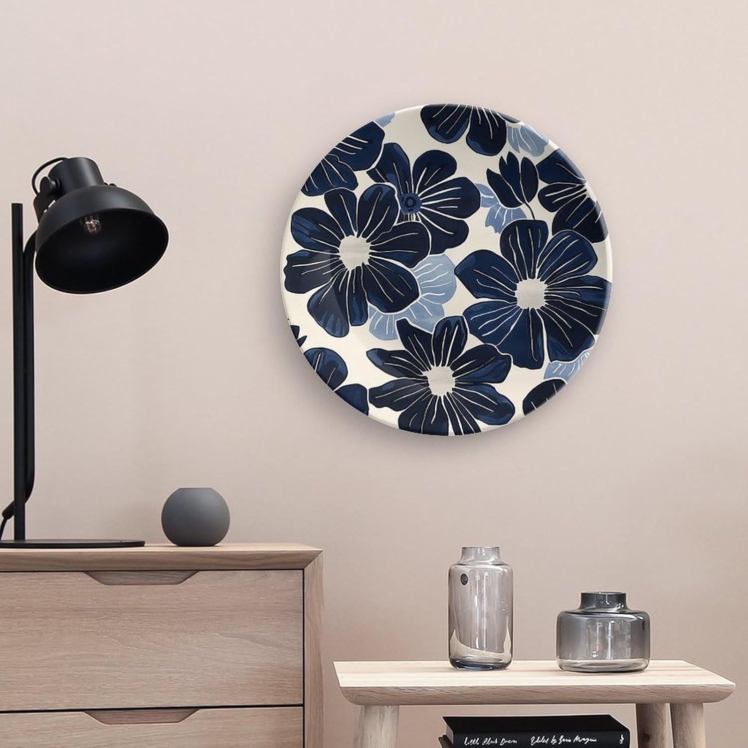 Bone China Decorative Plates Navy Blue Flowers Ceramic Decorative Plate Wall Decor with Display Stand Ceramic Ornaments for Wall Hanging Decoration