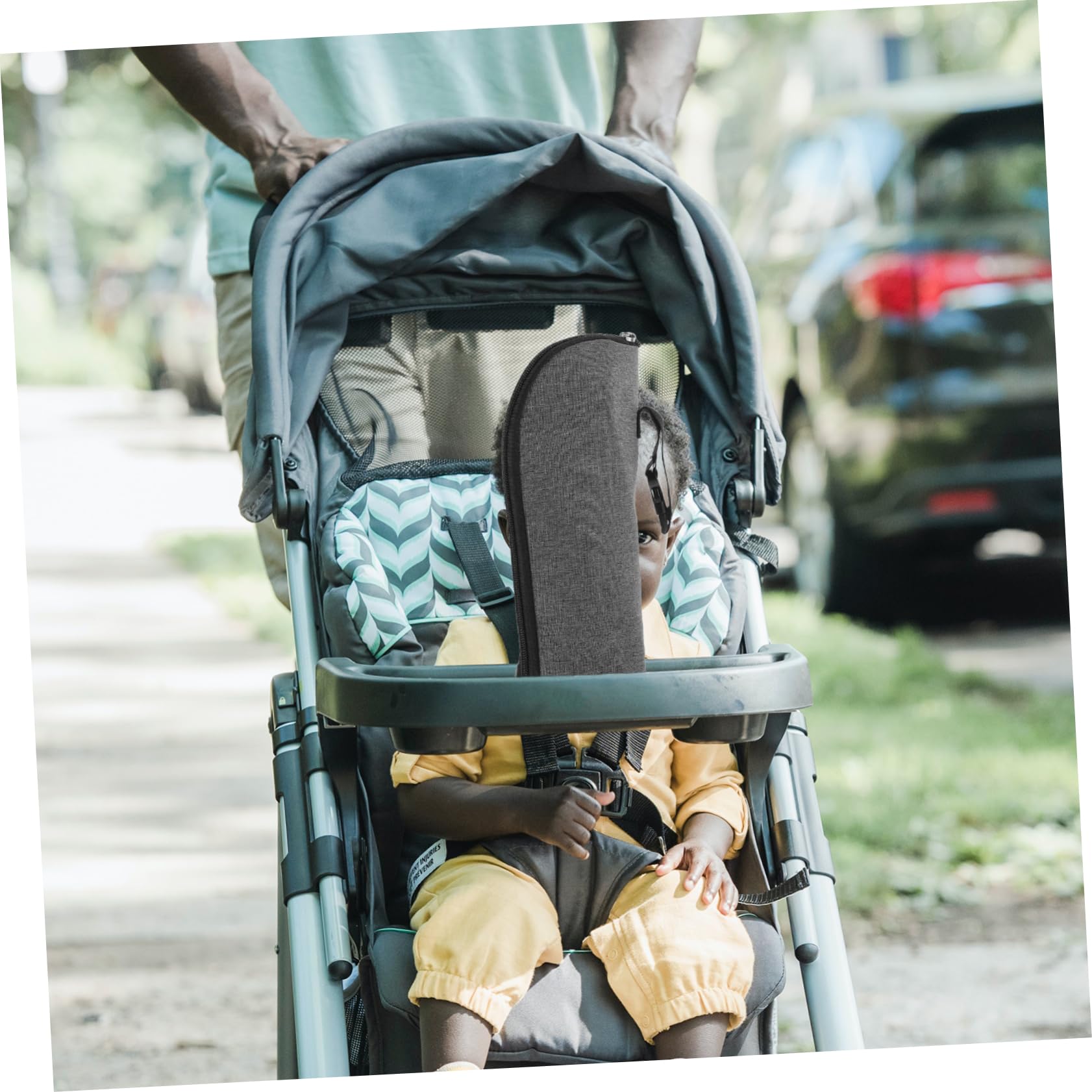 SUPVOX Insulated Milk Bottle Storage Bag for Travel Durable Pouch with Hand Strap Keeps Milk Fresh for Hours for Outdoor Use present for Parents