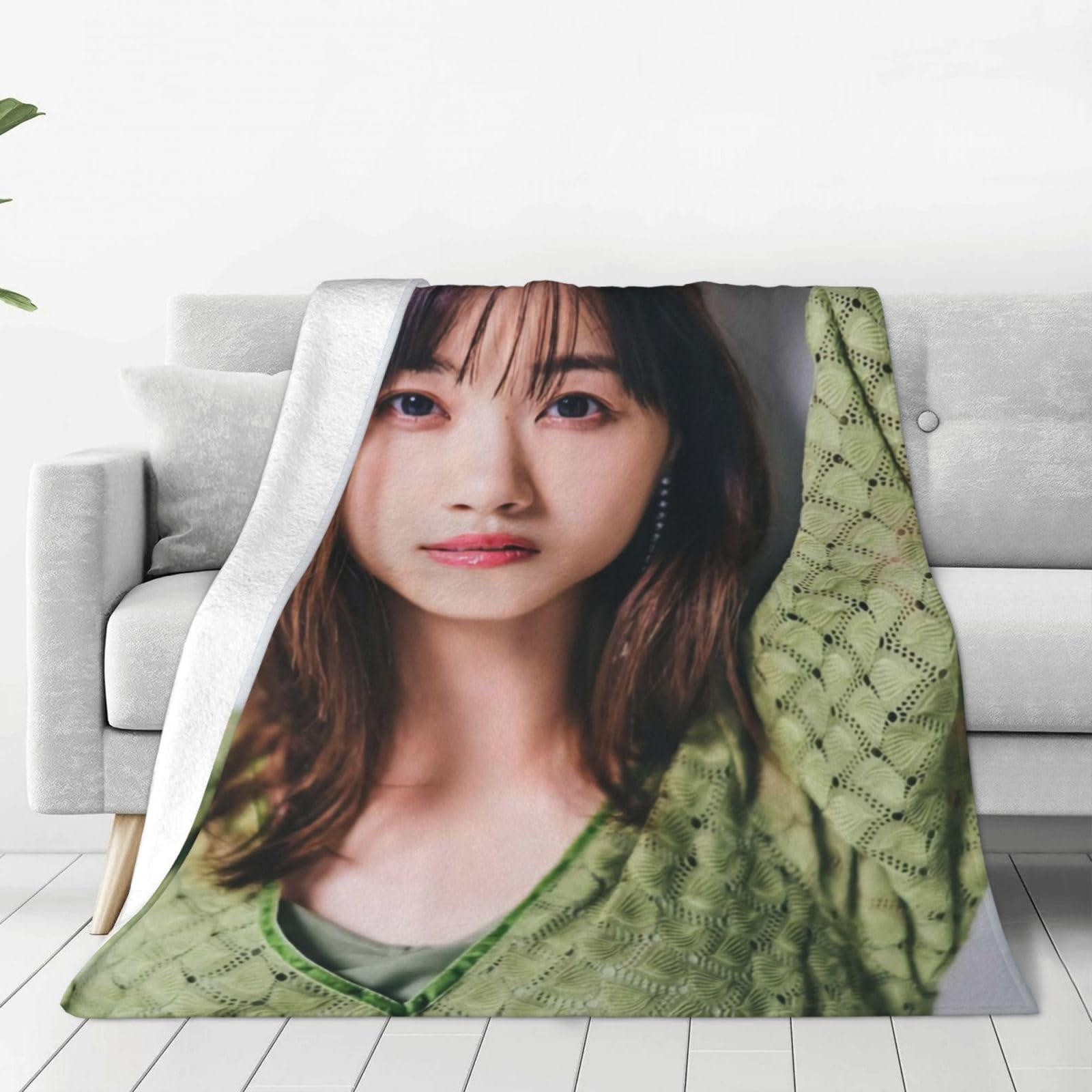 TWICE 公式 ブランケット サナ Flannel Blanket ひざ掛け TWICEサナが 