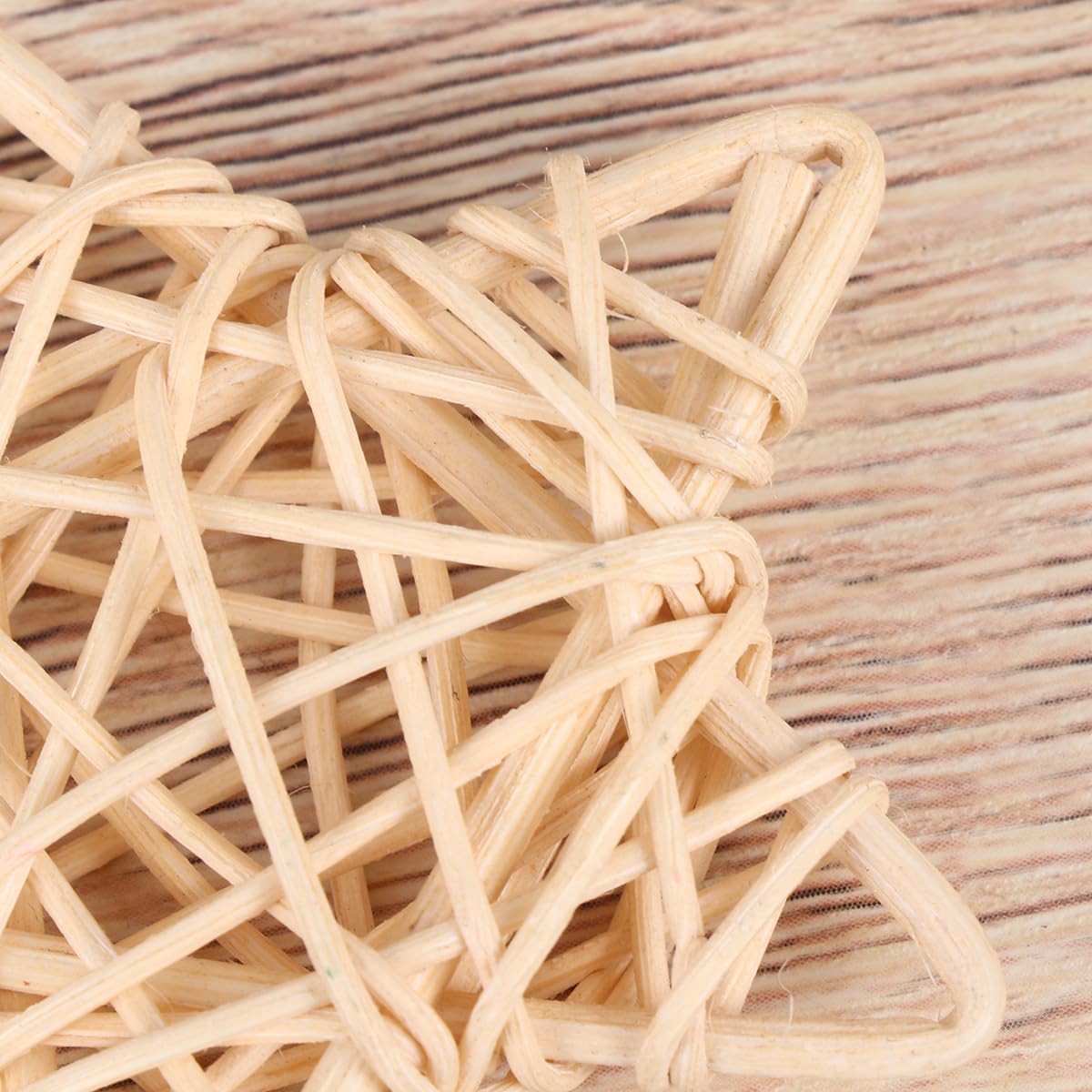 POPETPOP Rabbit Chew Toy 12 Pcs Willow Balls Pentagram Star for Guinea Pigs Bunnies Chinchillas - Image 4