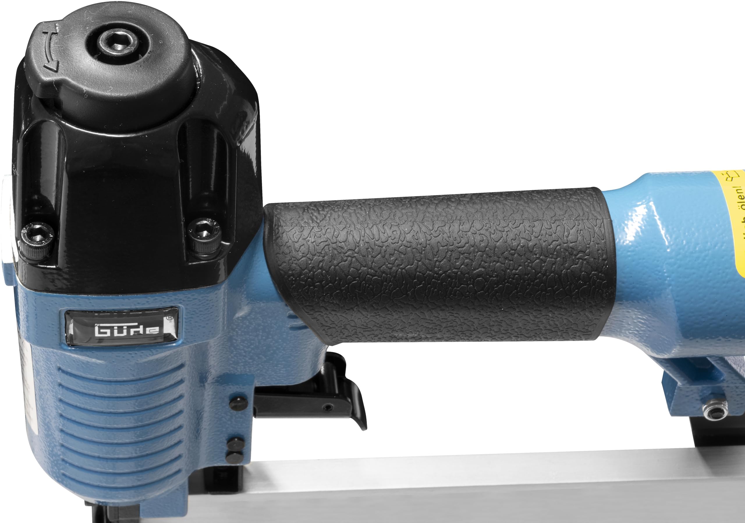 Güde Druckluft-Klammergerät/Nagler (max. 6 bar, Test GUT - SEHR GUT, Tiefenkontrollrad, Sicherheitsschlagsperre, inkl. 1500 Klammern (20/32/40 mm) & 2000 Stifte (25/40 mm), Ölflasche, Tragekoffer)