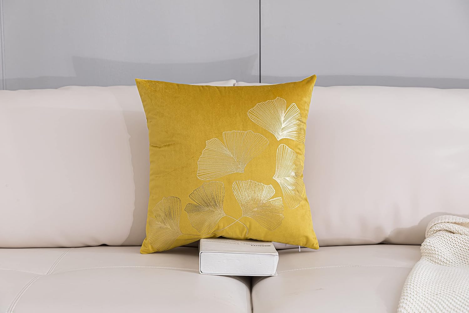 Gold Ginkgo Leaf Pattern Solid Velvet Pillow Cover Set of 2 (18" x 18", Gray)