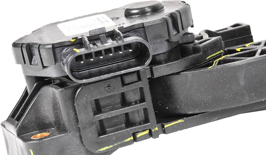 Amazon.com: ACDelco GM Genuine Parts 84022579 Accelerator Amazon.com: ACDelco GM Genuine Parts 84022579 Accelerator