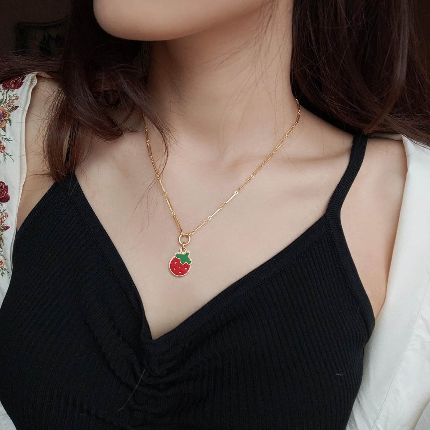 LiQunSweet 100 Pcs Red Strawberry Fruit LightGold Plated Alloy Enamelled Small Pendants for Jewelry Making DIY Craft - 16.5x11.5mm - Image 7