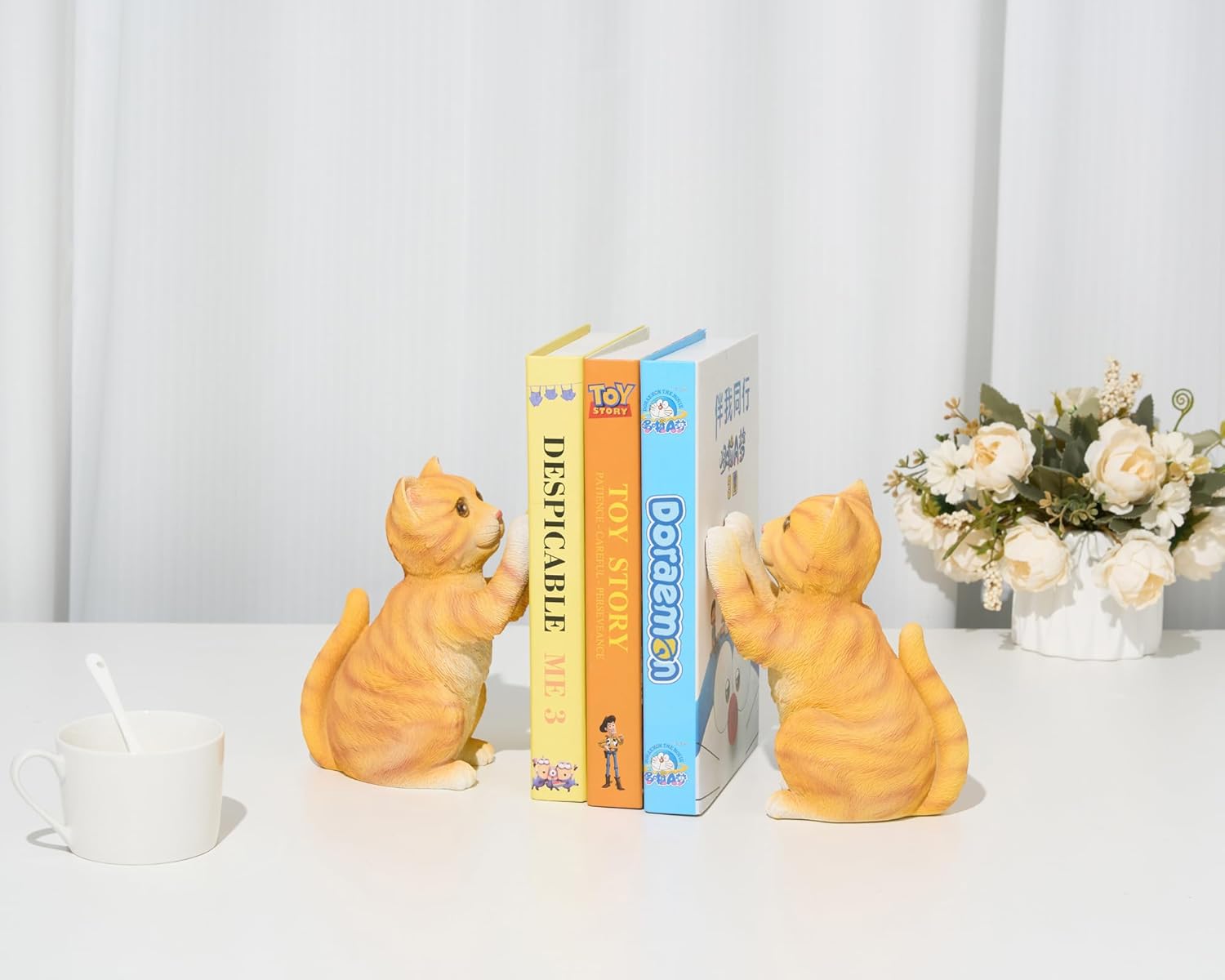 部屋中に小さなライブラリーを。／お部屋のマイナーリーガーズ Vol.2：ブックエンド | POPEYE Web | ポパイウェブ BOIHEGU(ボイヘグ) かわいい猫のブックエンド 棚用 丈夫なブックエンド 子供向けの装飾ブックエンド 滑り止めデザイン オレン