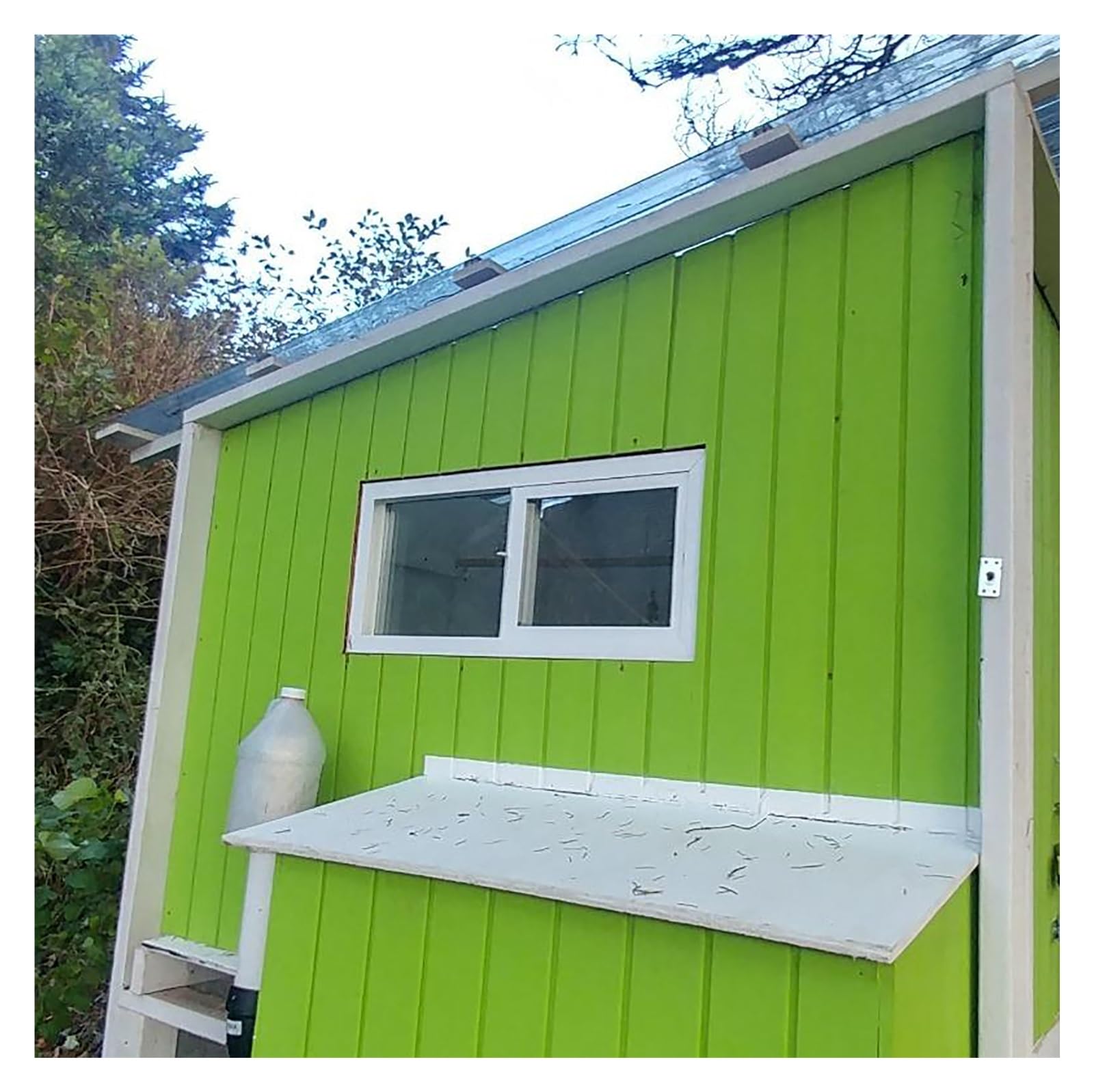 Ventanas para gallineros con mosquitera que ventilan su garaje o ba&ntilde;o con total seguridad