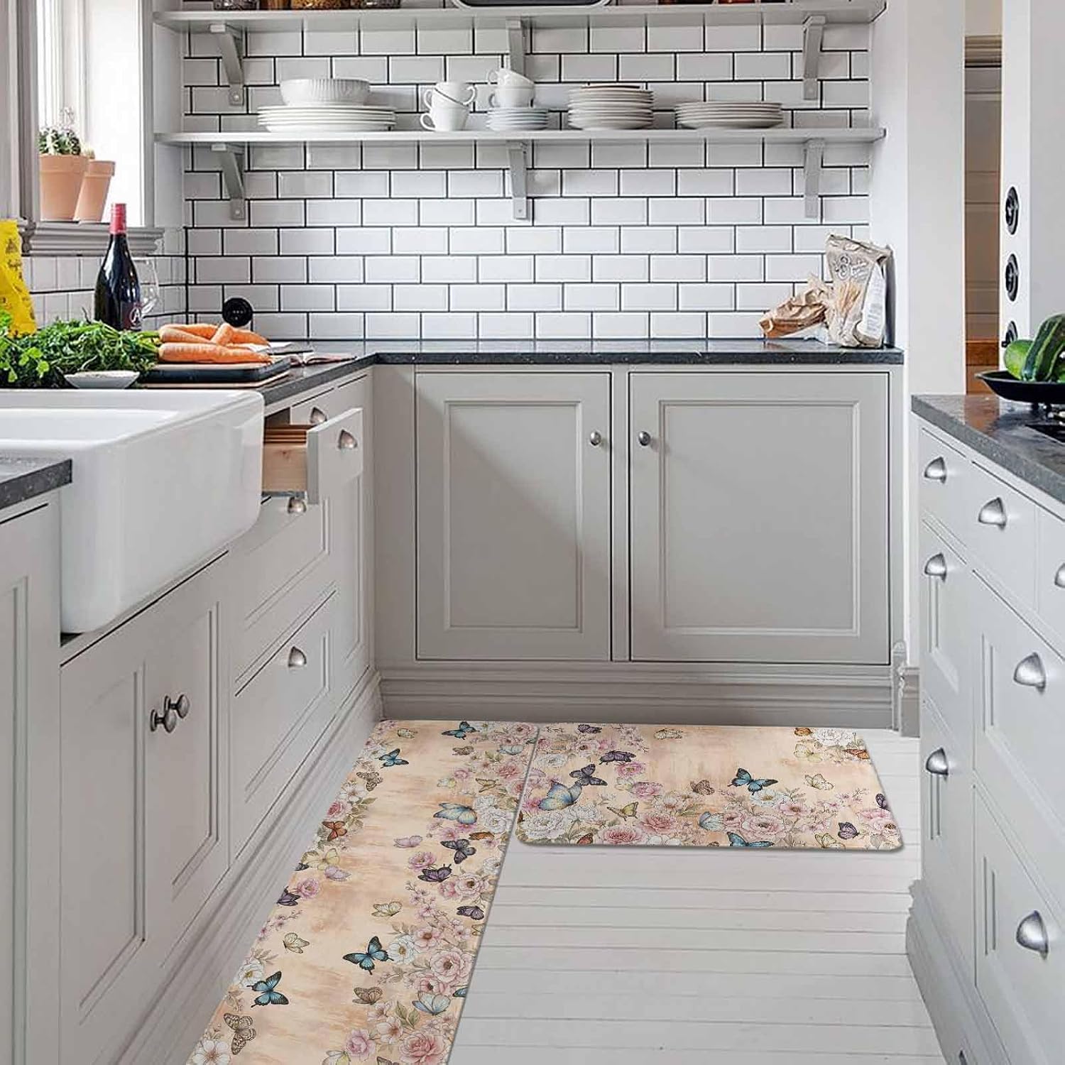Vintage Spring Floral Kitchen Rugs and Mats Set of 2, Non-Slip Kitchen Sink Mat, Elegant Flowers Butterflies Farmhouse Washable Doormat Bathroom Rugs Runner for Bedroom 15.7"x23.6"+15.7"x47.2"