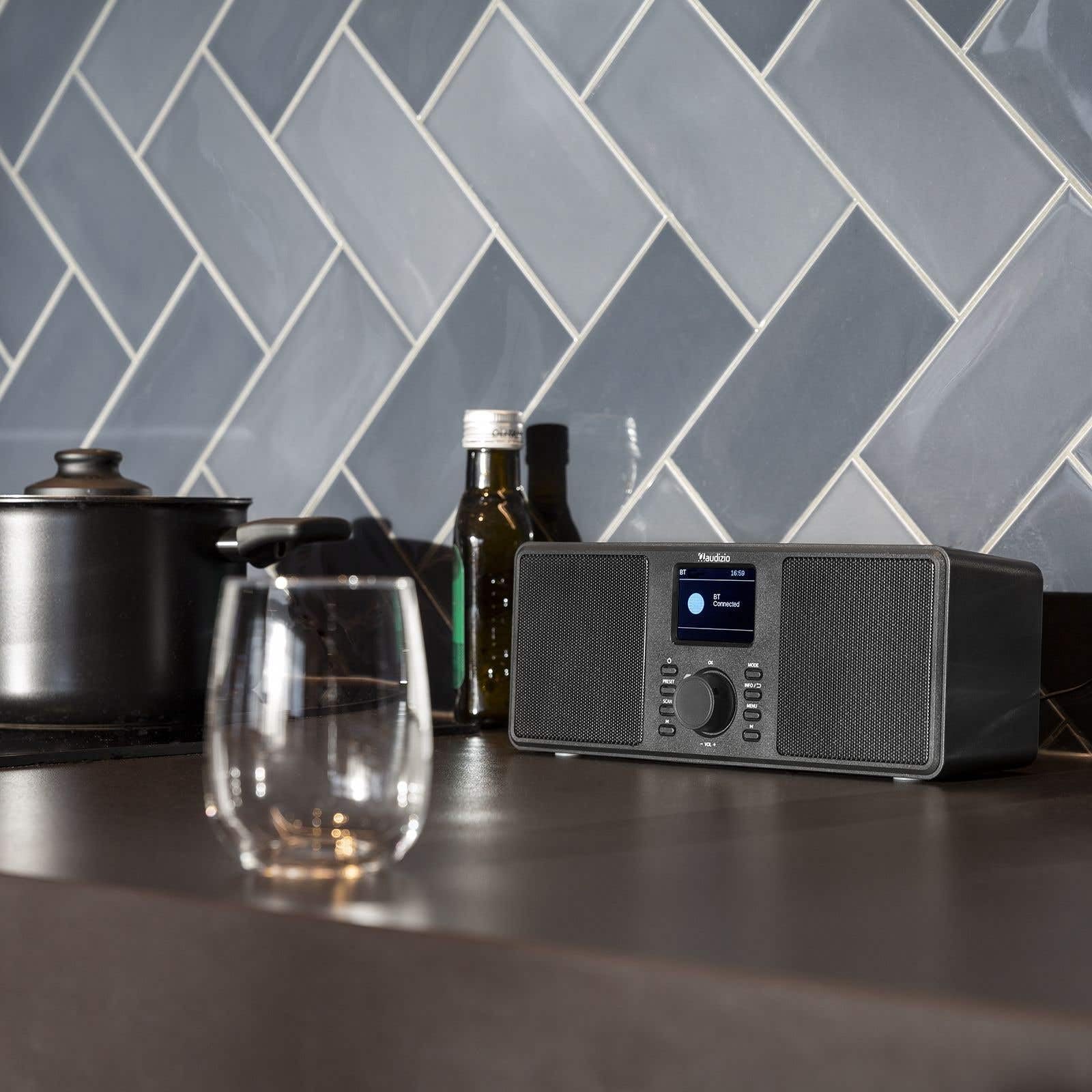 Audizio Reacondicionado Monza – Radio estéreo Dab/FM con Altavoz Bluetooth, Pantalla LCD y Sonido DSP 50W, Color Negra