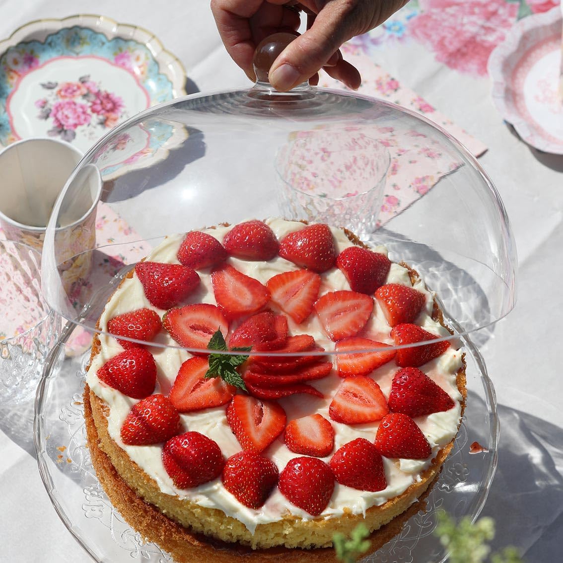 Talking Tables 144 x Bulk Pack Floral Disposable Paper Plates Pretty Fancy Plates Afternoon Tea Party Table Decorations for Birthday Mother`s Day Baby Shower Wedding, Bridal Shower 6.7 Inches - Image 5