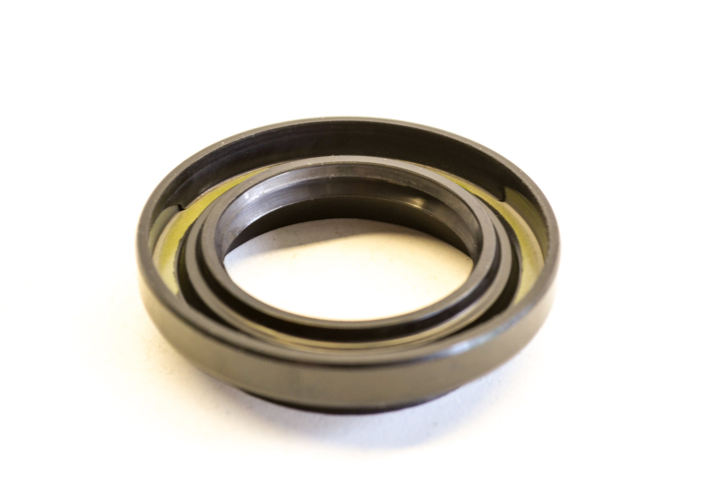 Amazon.com: Yamaha 93106-38800-00 Oil Seal; 931063880000 Made by