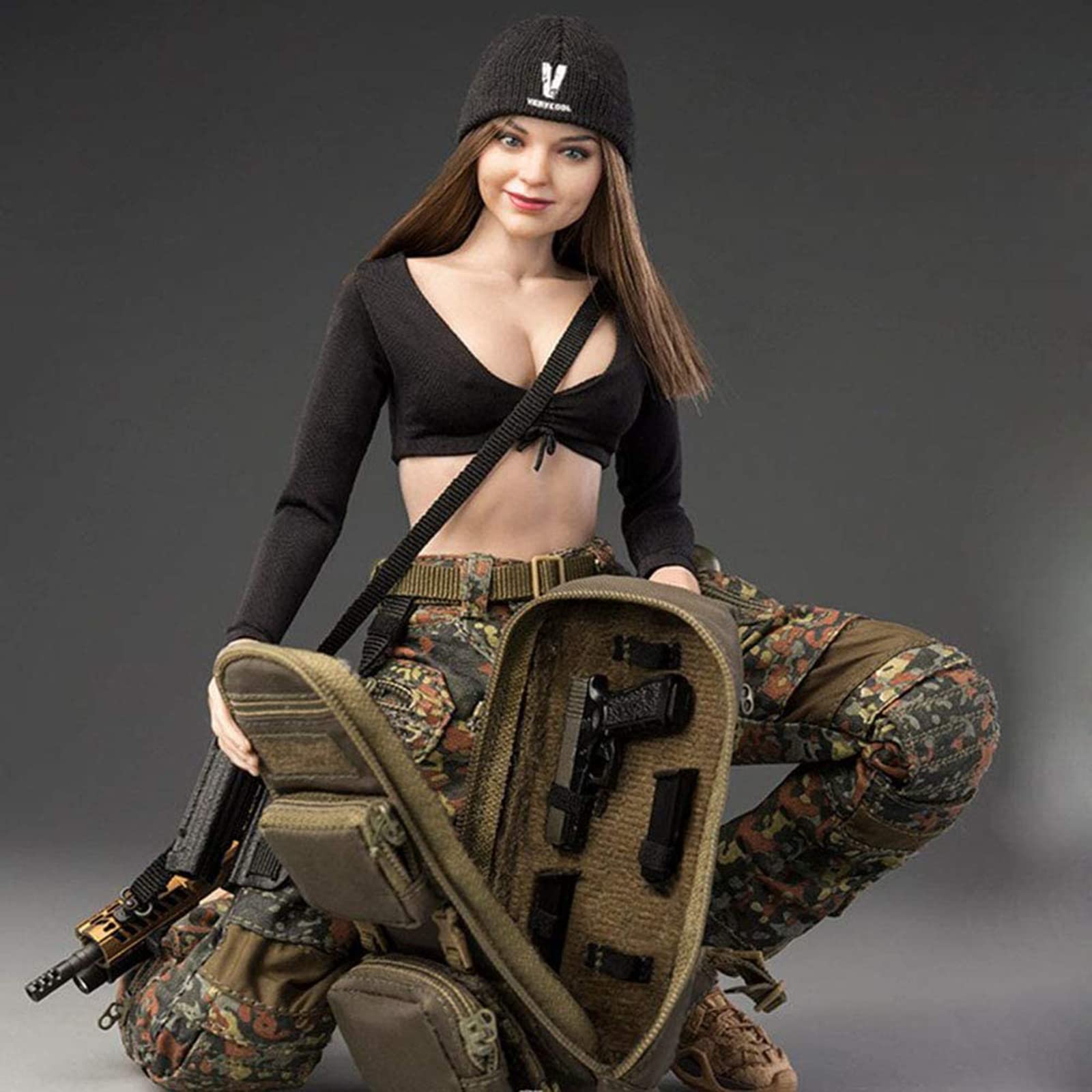 Amazon | カモフラージュ女性兵士カーアクションフィギュア1/6