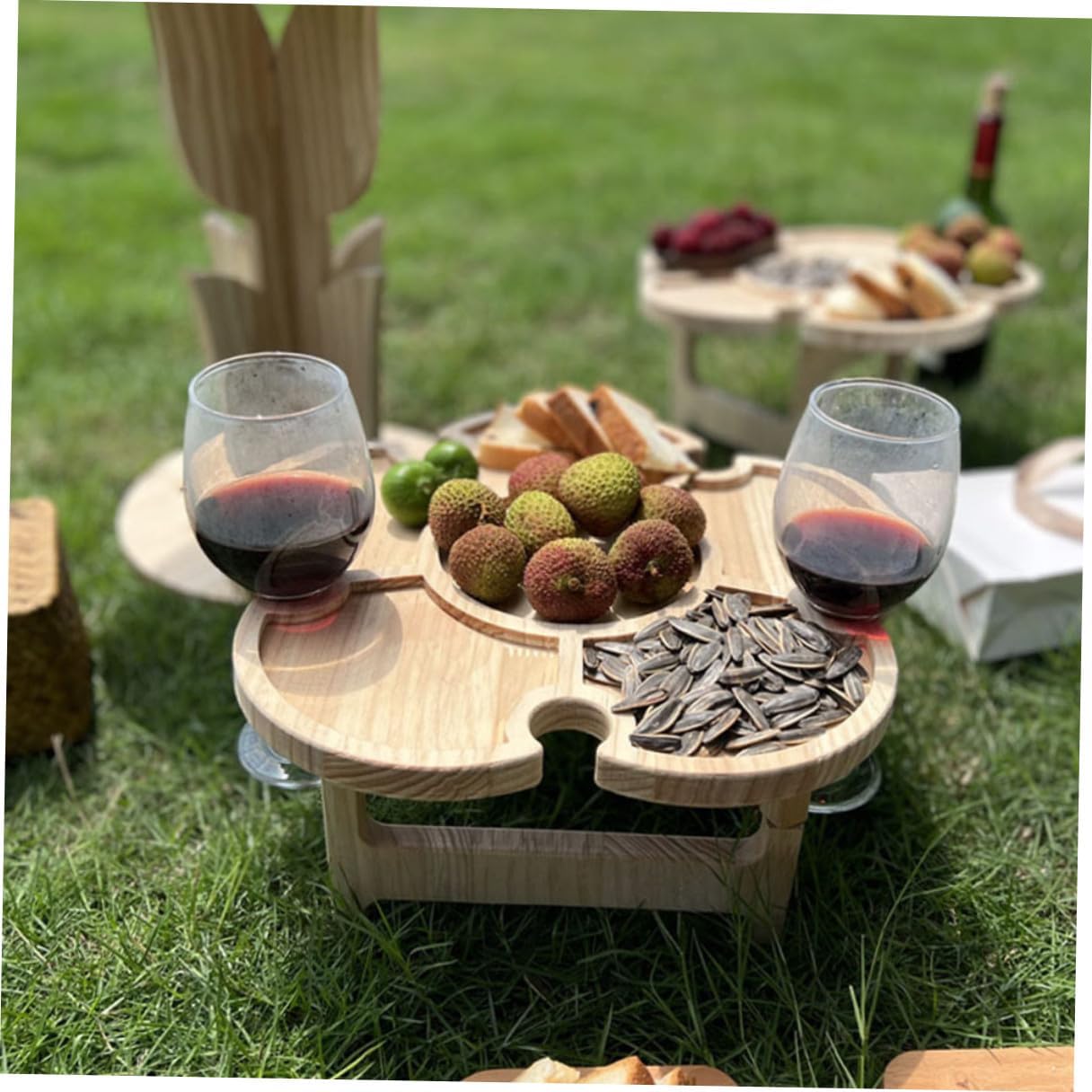 Portable Folding Picnic Table with Wine Rack Tray, 35cm Flower-Shaped Wooden Outdoor Camping Beach Table for Travel and BBQ