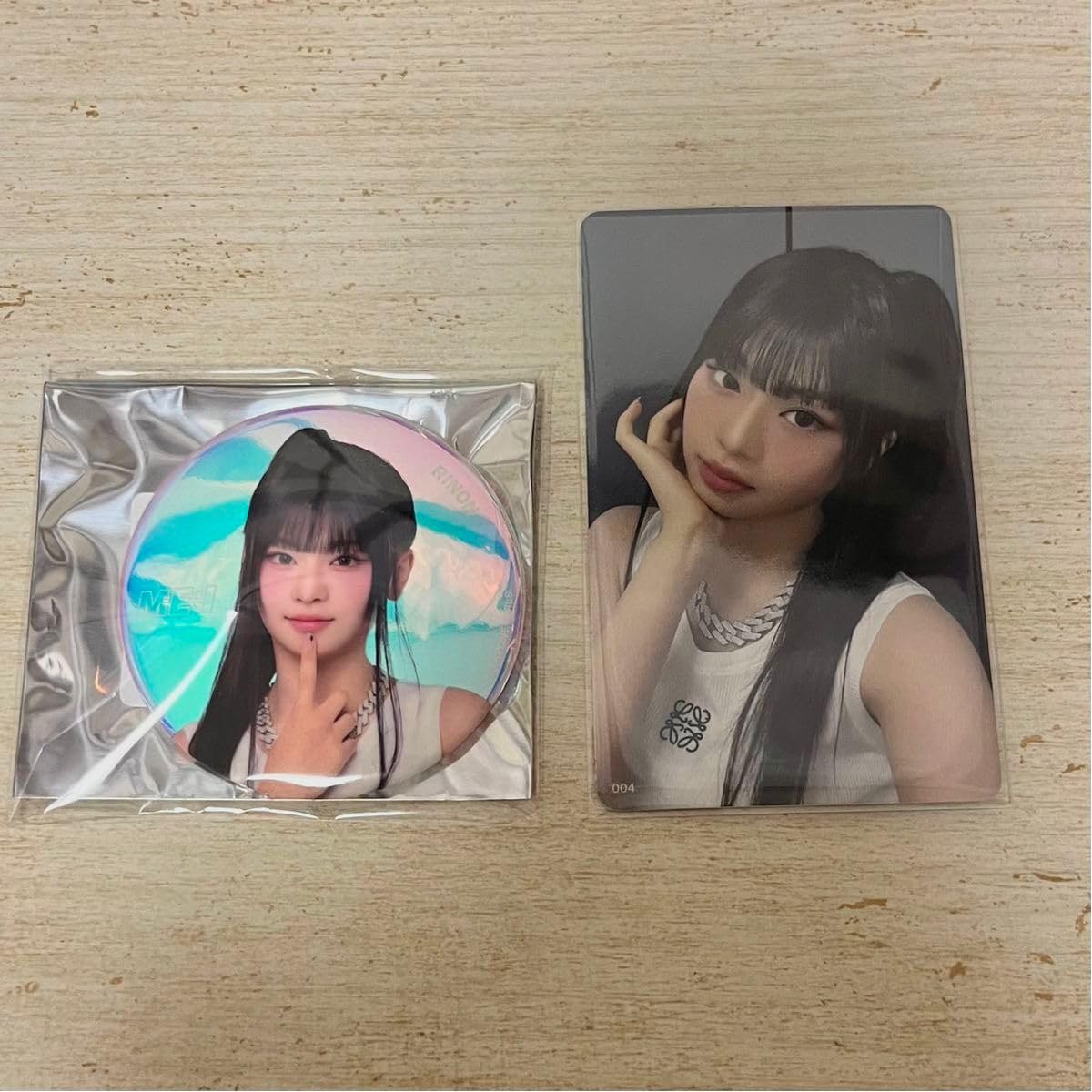 Amazon.co.jp: 村上璃杏 ME I CONIC ミーアイ コ グッズ 缶バッジ 004 