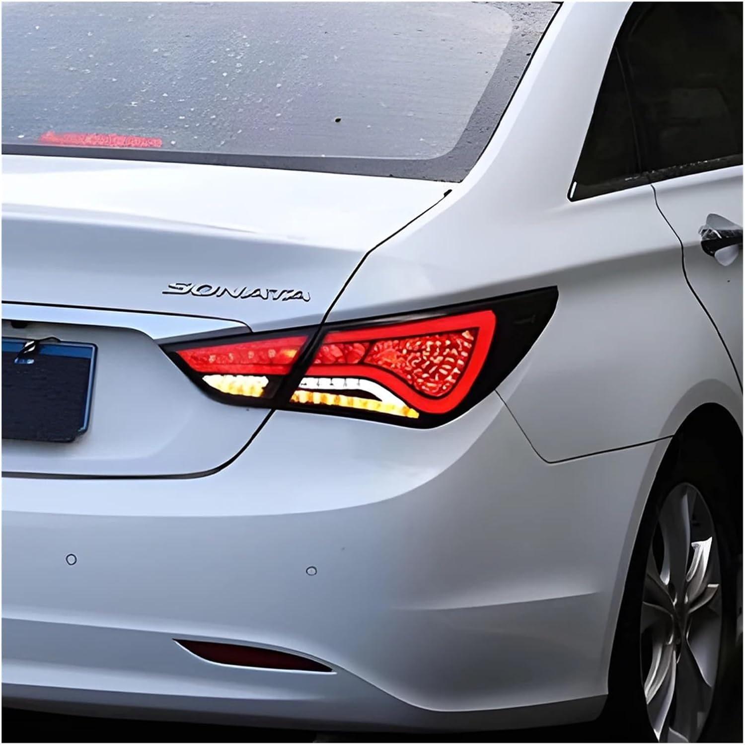 Car Taillights Assembly Compatible With Hyundai Sonata 2011-2015 LED Auto Rear Back Lamps Upgrade Dynamic Streamer Brake Light Accessories(Red one set)