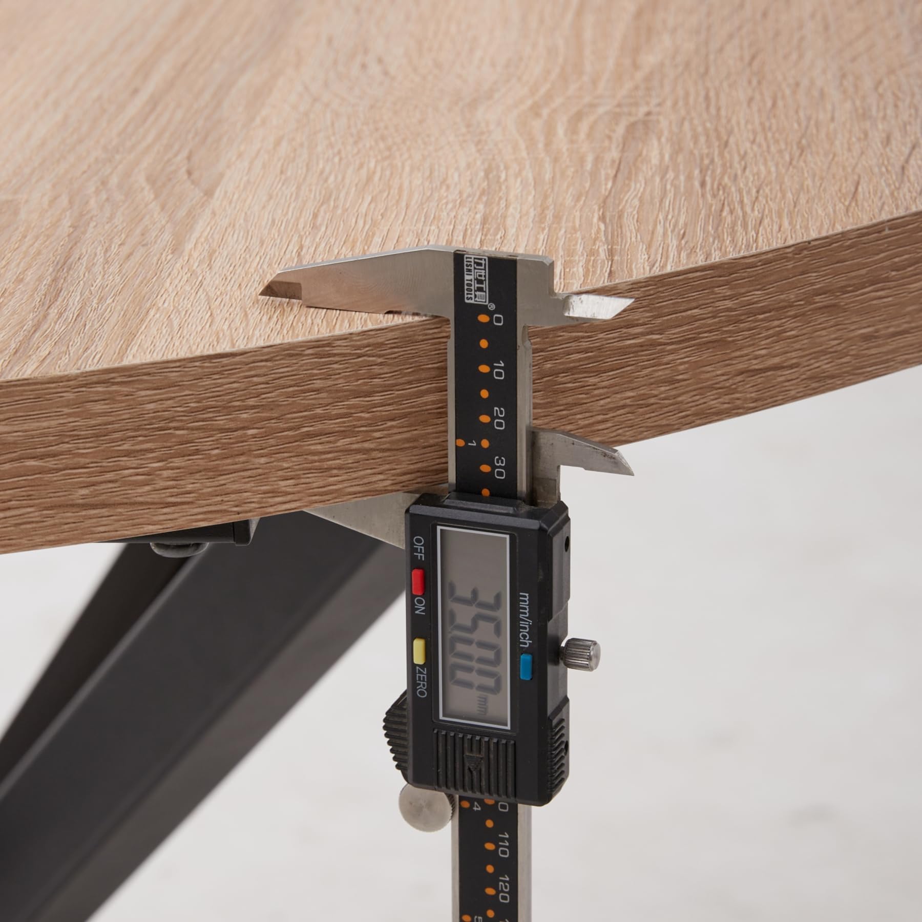 Esstisch- und Stuhlset, 4 Cord mit Hoher Rückenlehne und EIN 100 cm Langer Moderner Runder Esstisch, Geeignet für Küchen, Esszimmer und Wohnzimmer (Hell + Hellgrau)