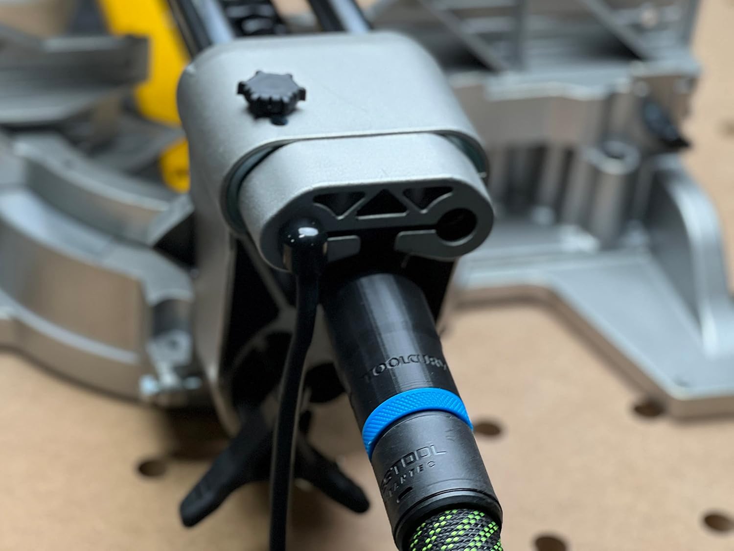 ToolCurve's Hose Adapter Compatible Festool 27mm Hose to Dewalt Miter Saw