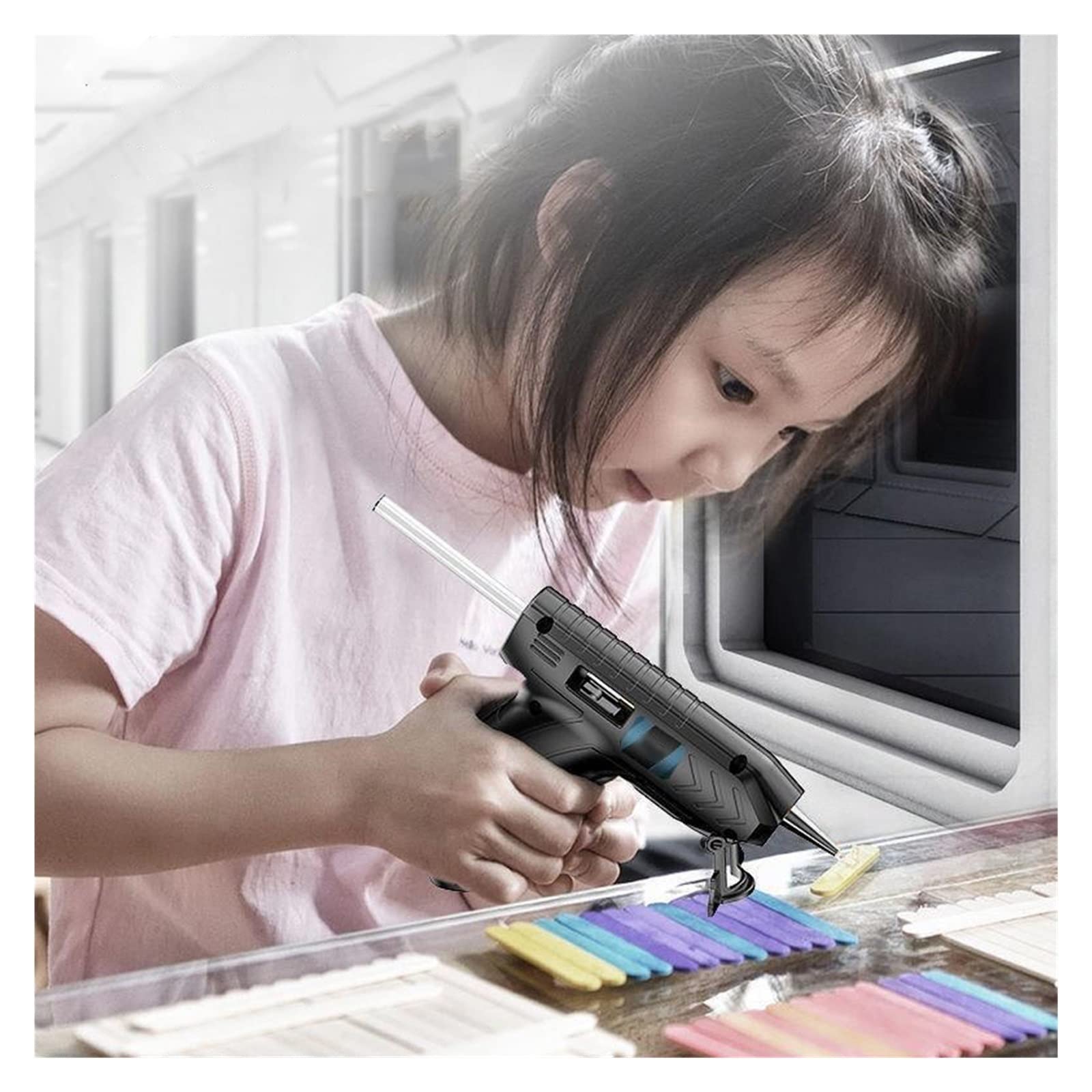 Pistola For Colla A Caldo Elettrica Portatile Con Stick Di Strumenti Riparazione A Spruzzo For For A Fai-da-te Wireless Ricaricabile USB For Uso Domestico Riscaldamento Rapido(10 glue sticks)