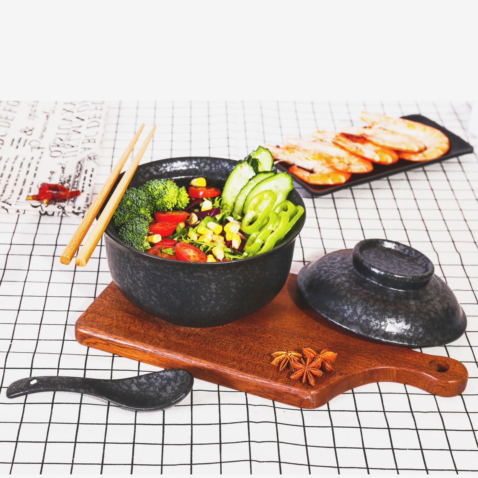 Juego de cuencos de cerámica para ramen de 800 ml con tapa, cuchara y palillos, cuencos de sopa grandes vintage japoneses, cuenco de fideos instantáneos, vajilla asiática (Negro*2)