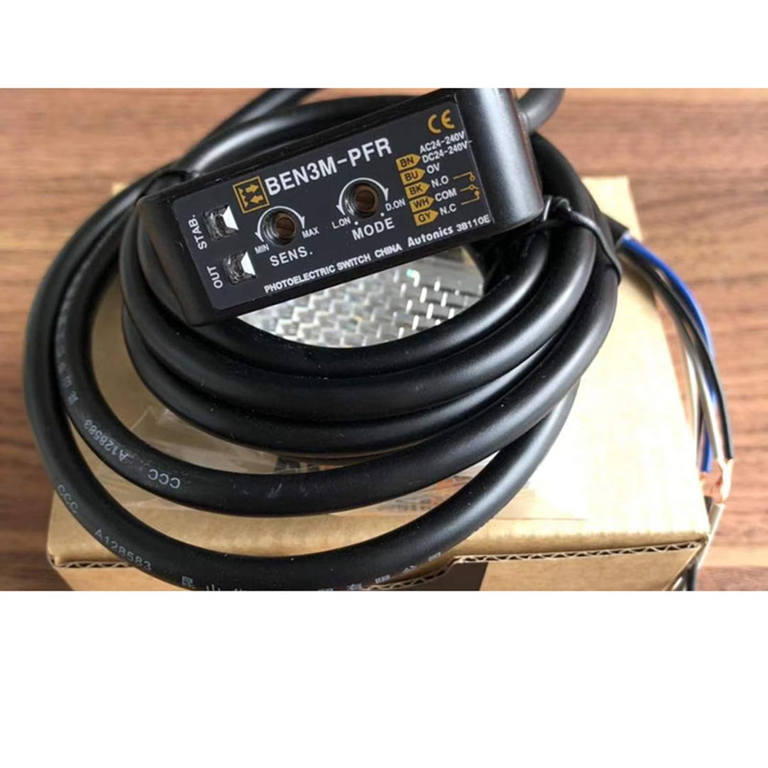 Autonics BEN3M-PFR Photoelectric Sensors AC/DC Type New 1PCS