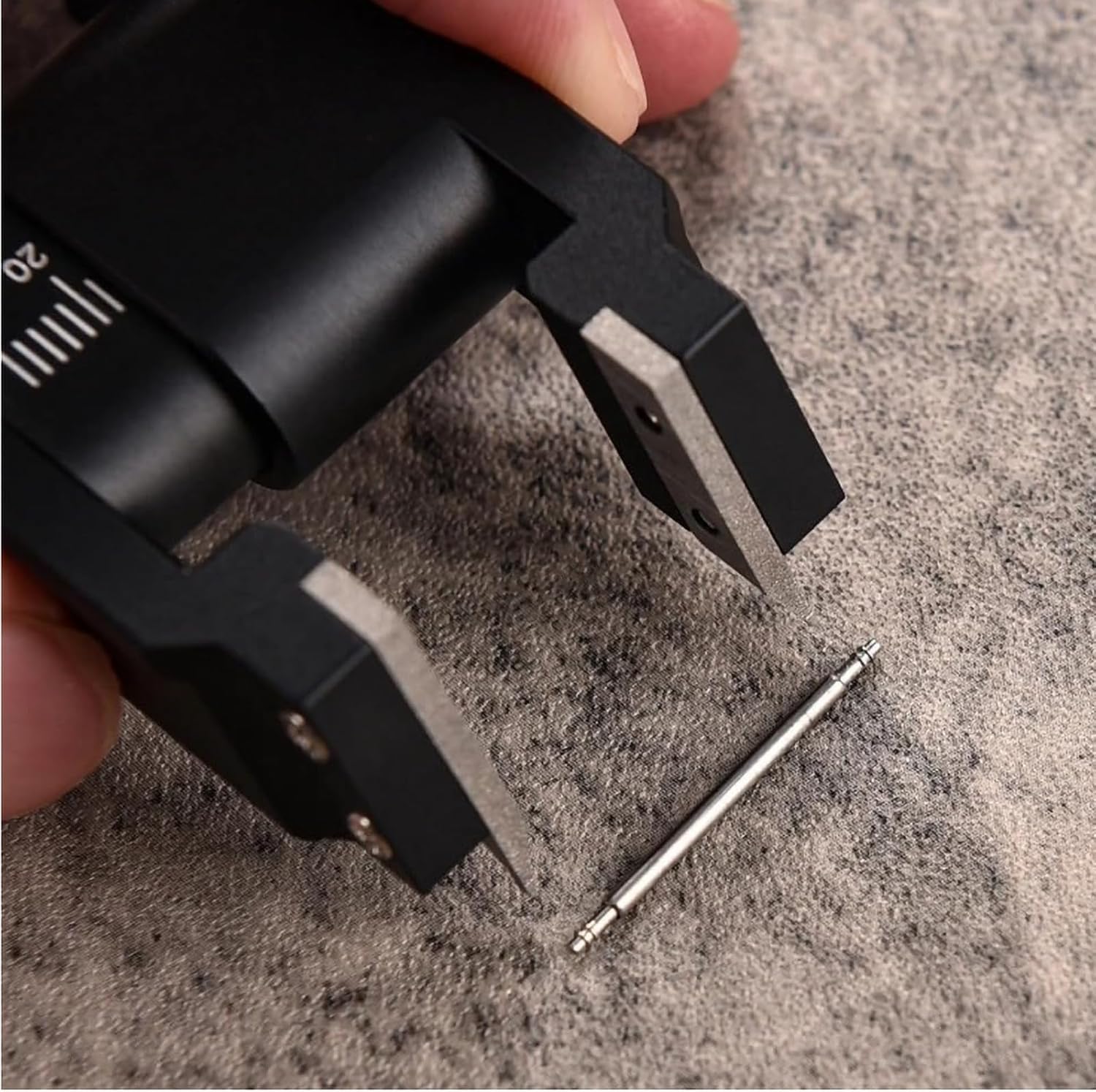 Strumento per La Rimozione del Cinturino Dellorologio - Pinza A Molla A Forma di U, Estrattore per Elastici per Orologiai, Strumento di Precisione per Una Facile Green