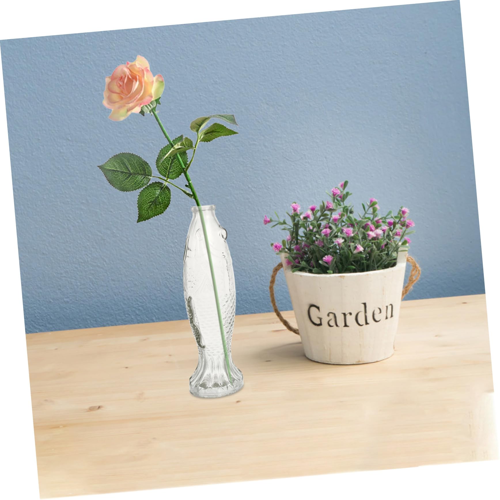 青色ガラス フラワーベース 魚モチーフ 青色ガラス フラワーベース 魚モチーフ