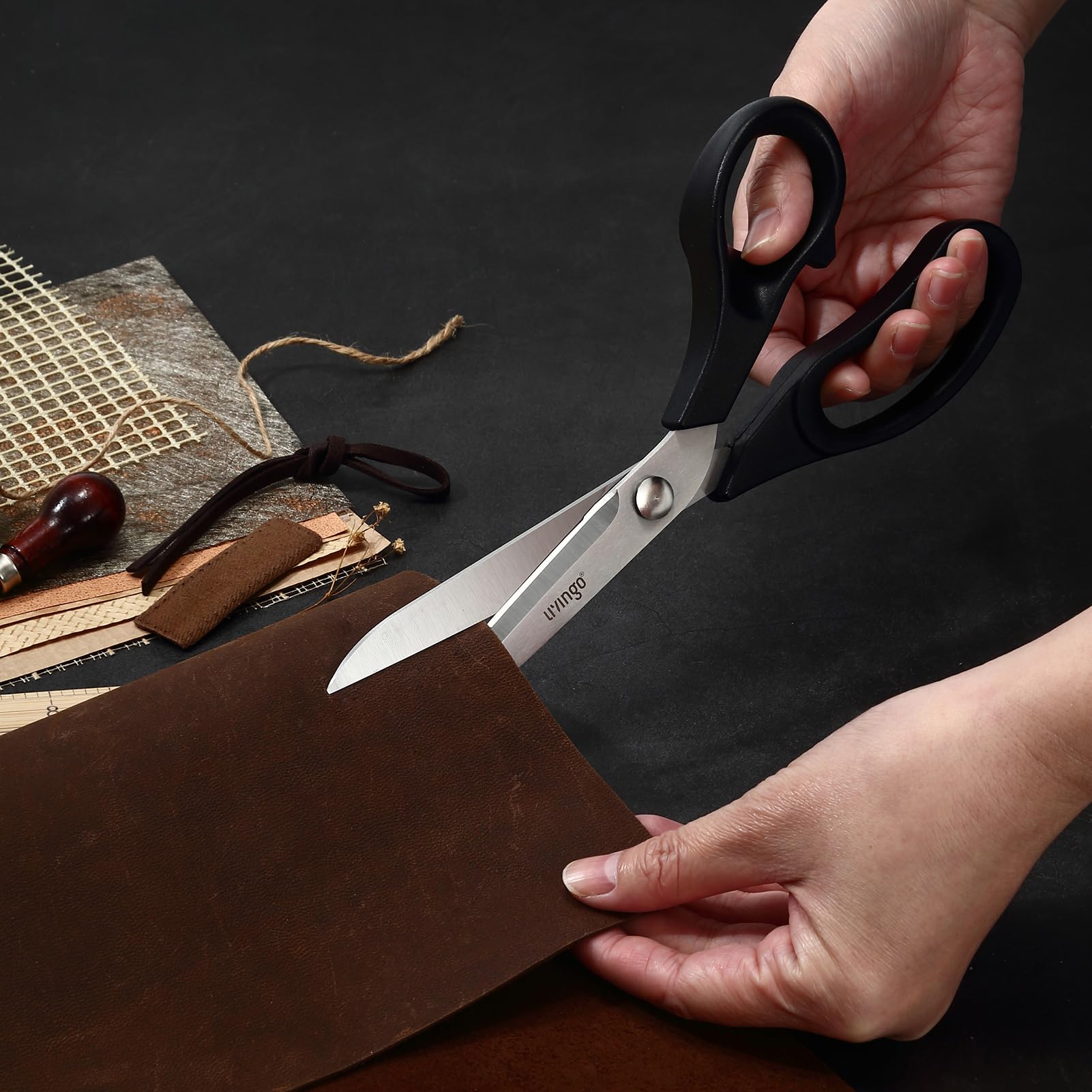 Amazon.co.jp: LIVINGO 右手専用プロ仕様たちばさみ 24cm 多用途ハサミ