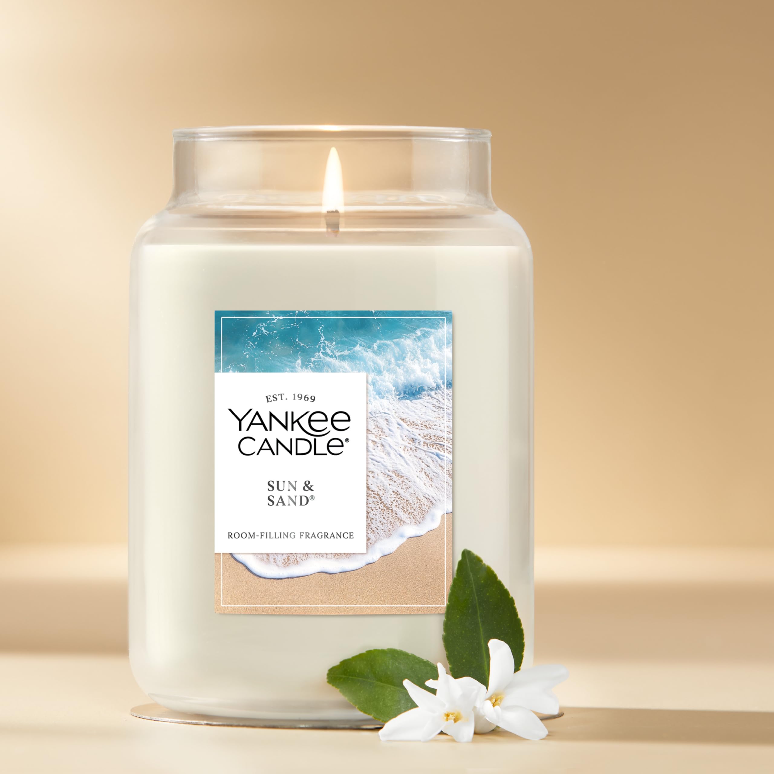 Amazon.com: Yankee Candle Sun & Sand Scented Candle, 22oz Large