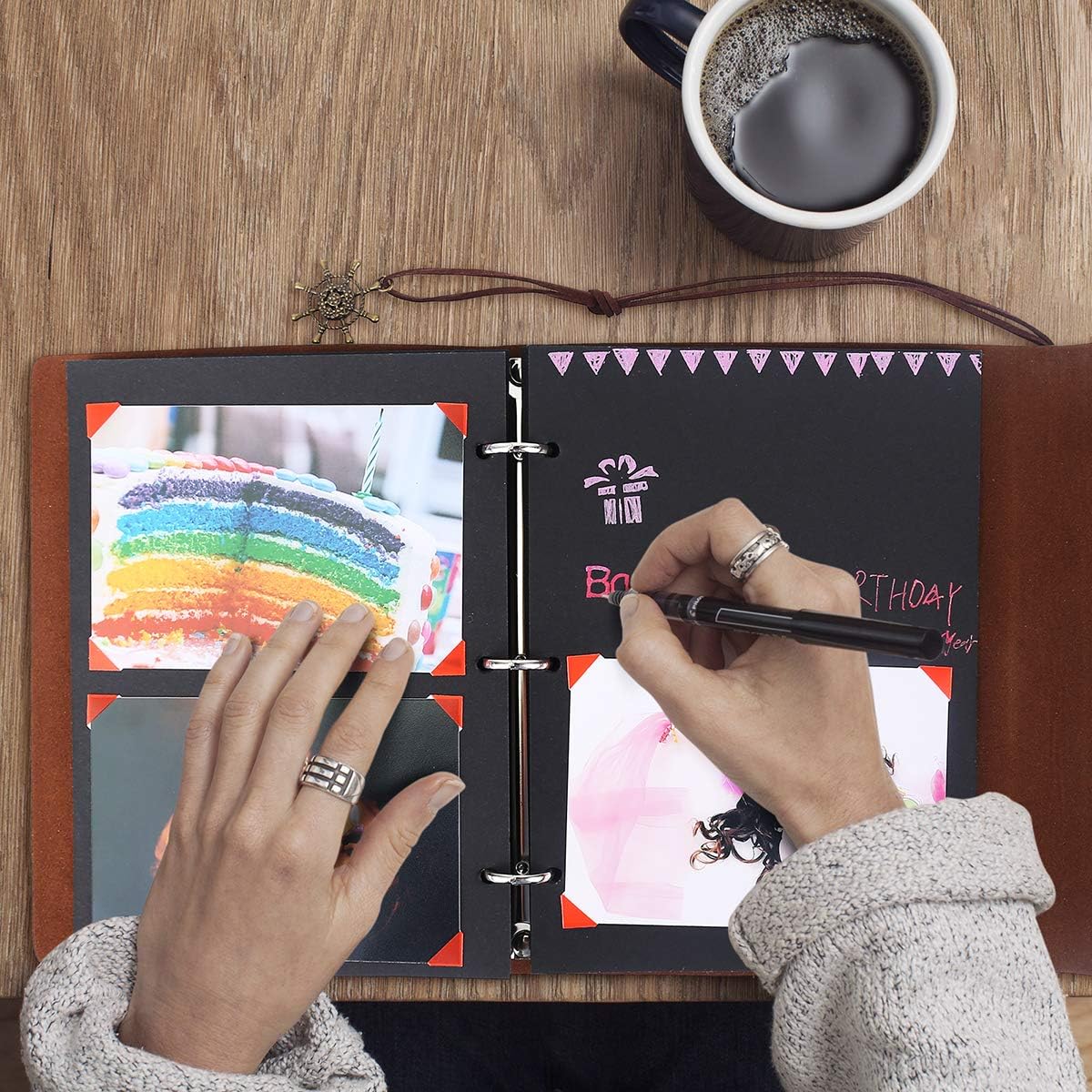 Scrapbook Album, Leather Photo Album ”Compass Adventure” Memories DIY Scrap Book Wedding Guest Book with 60 Pages, for Travel Vacation Gifts Birthday Anniversary Presents (Green)