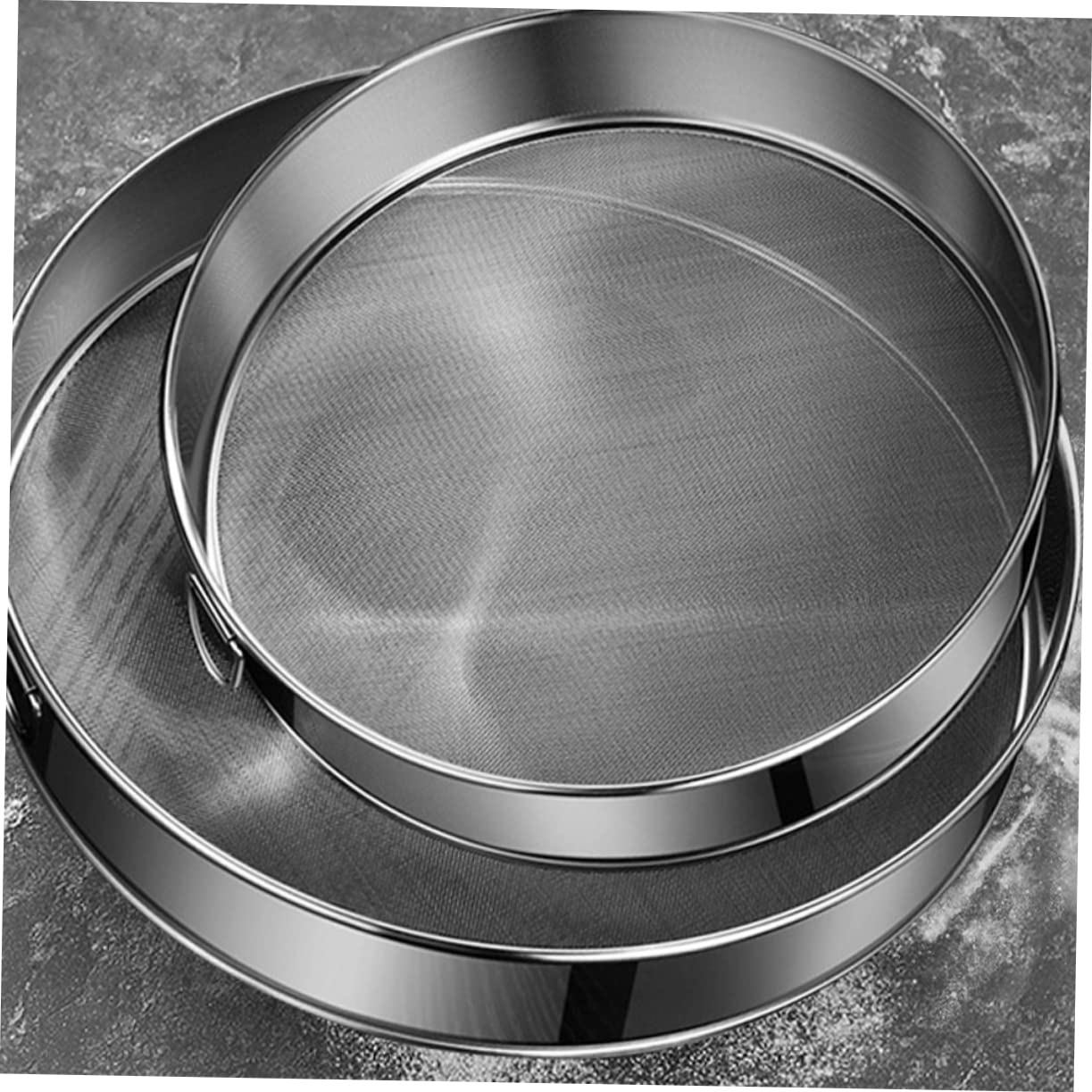 ULTECHNOVO Fine Mesh Flour Sifter Multi Function Strainer for Baking Powdered Sugar and Salt Space Saving Design Comfortable Grip Kitchen Tool