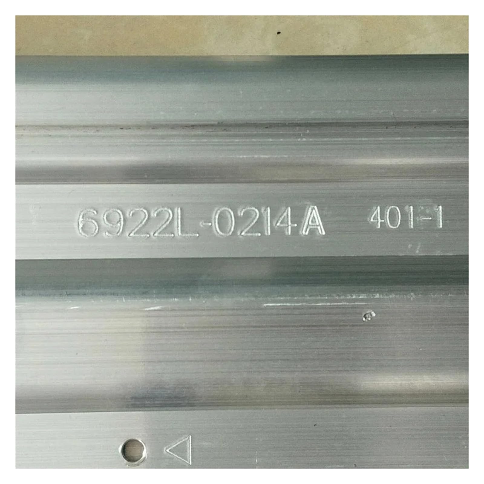 2 sztuk taśmy LED do telewizora 60UJ6510 60SJ810V 60UJ7700 6922L-0214A 6916L-2896A 2897A 2898A 2899A 3039A 3040A 3041A 3042A(2set For 2 TV)