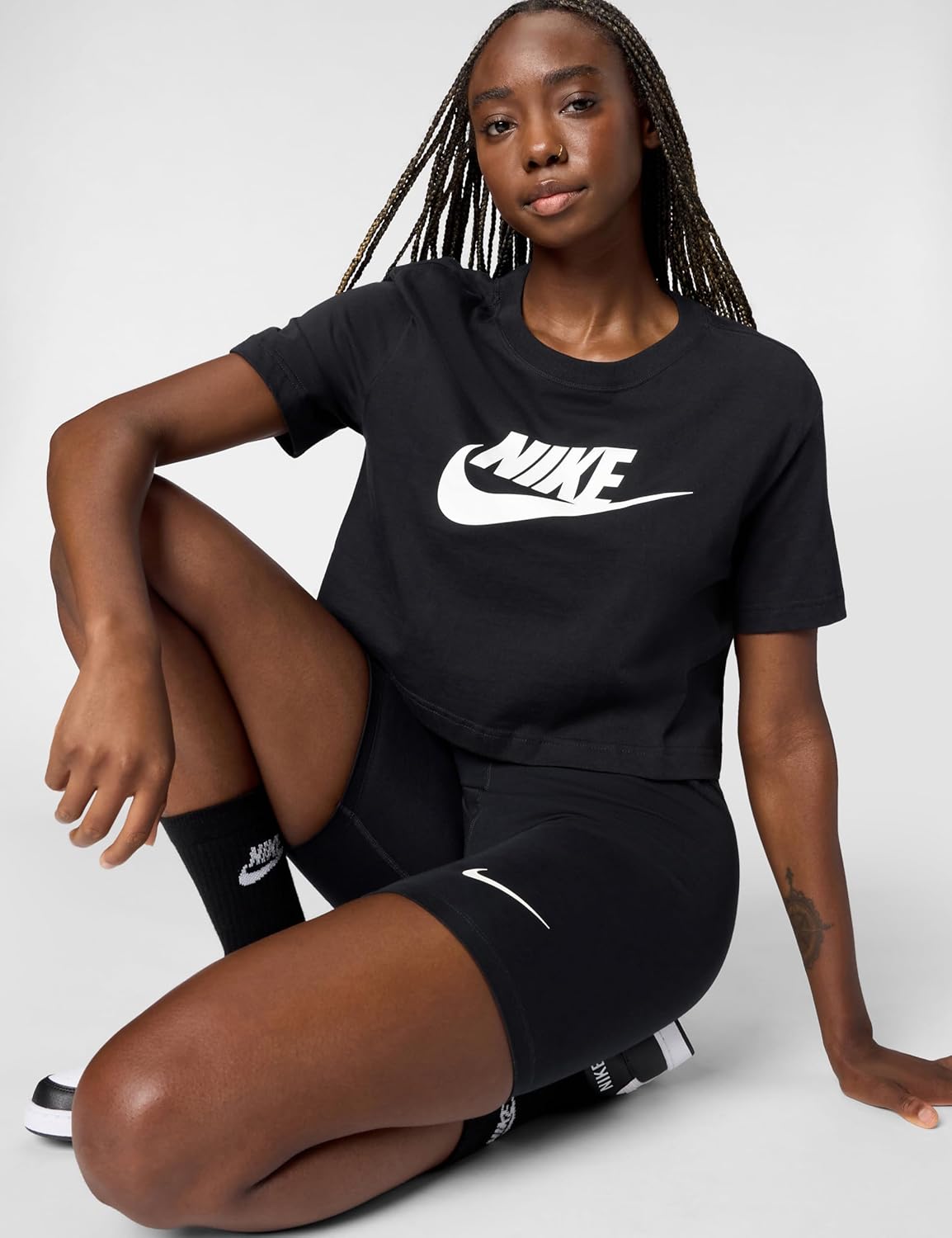 Nike Women's Sportswear Essential Cropped Logo T-Shirt - Image 6