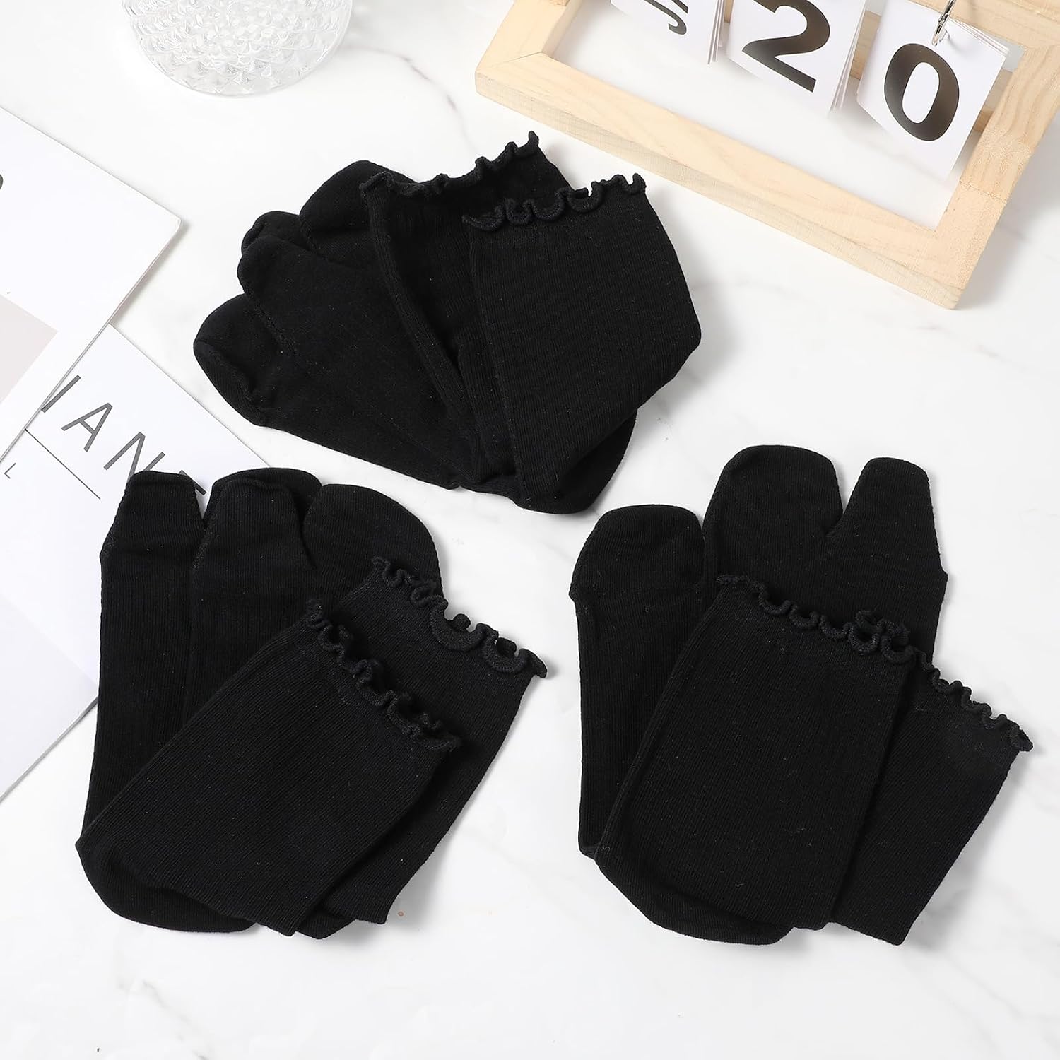 3 Pairs Tabi Socks Women, Soft Black Tabi Socks, Cotton Mid-Calf, Big Toe Sock with Ruffle, Comfortable Casual Wear Breathable for Flip Flops Women, Black