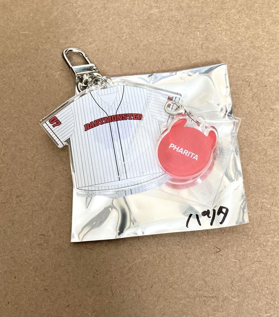 Amazon.co.jp: babymonster ベビモン 大阪 グッズ アクリル