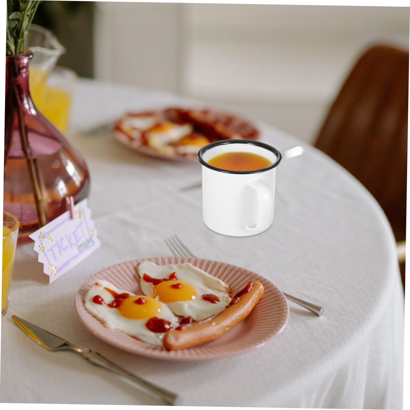 Emaillebecher 4 Stück im Vintage Stil für Camping und Outdoor | Einfaches Design, Robust Verarbeitet, Angenehmes Tragegefühl, Leicht zu Reinigen für Café oder Picknick Geeignet