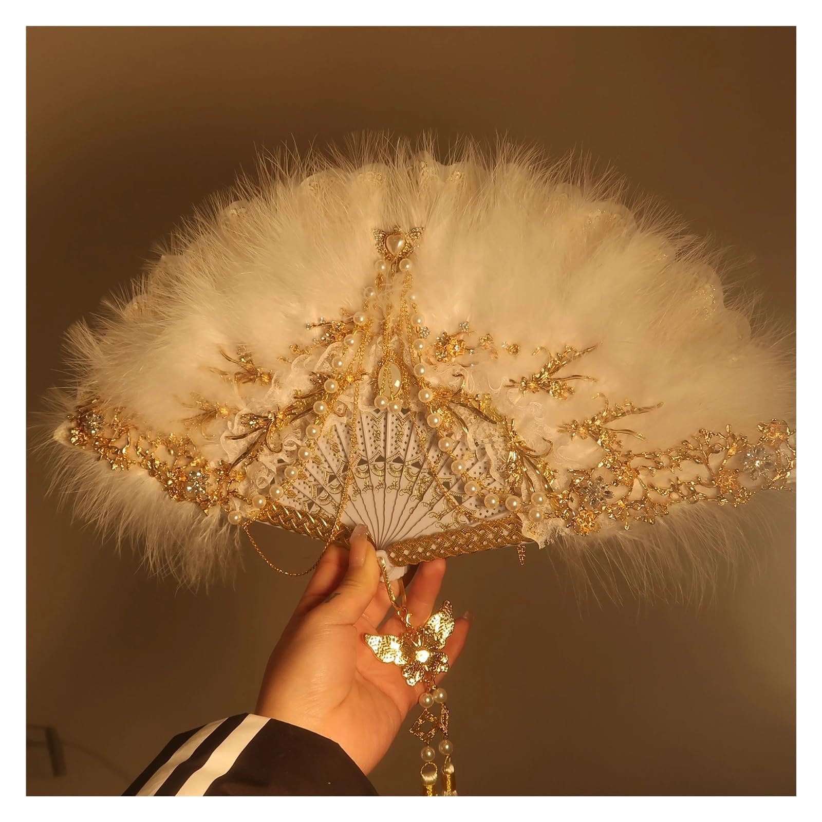 Wentylator składany Wachlarz z piór Taniec Qipao Spacer Pokaz Składany wentylator Retro Retro Hanfu Wróżka Koronka Dekoracja Ornament Wachlarz Piór Składany Wachlarz Ręczny(White)
