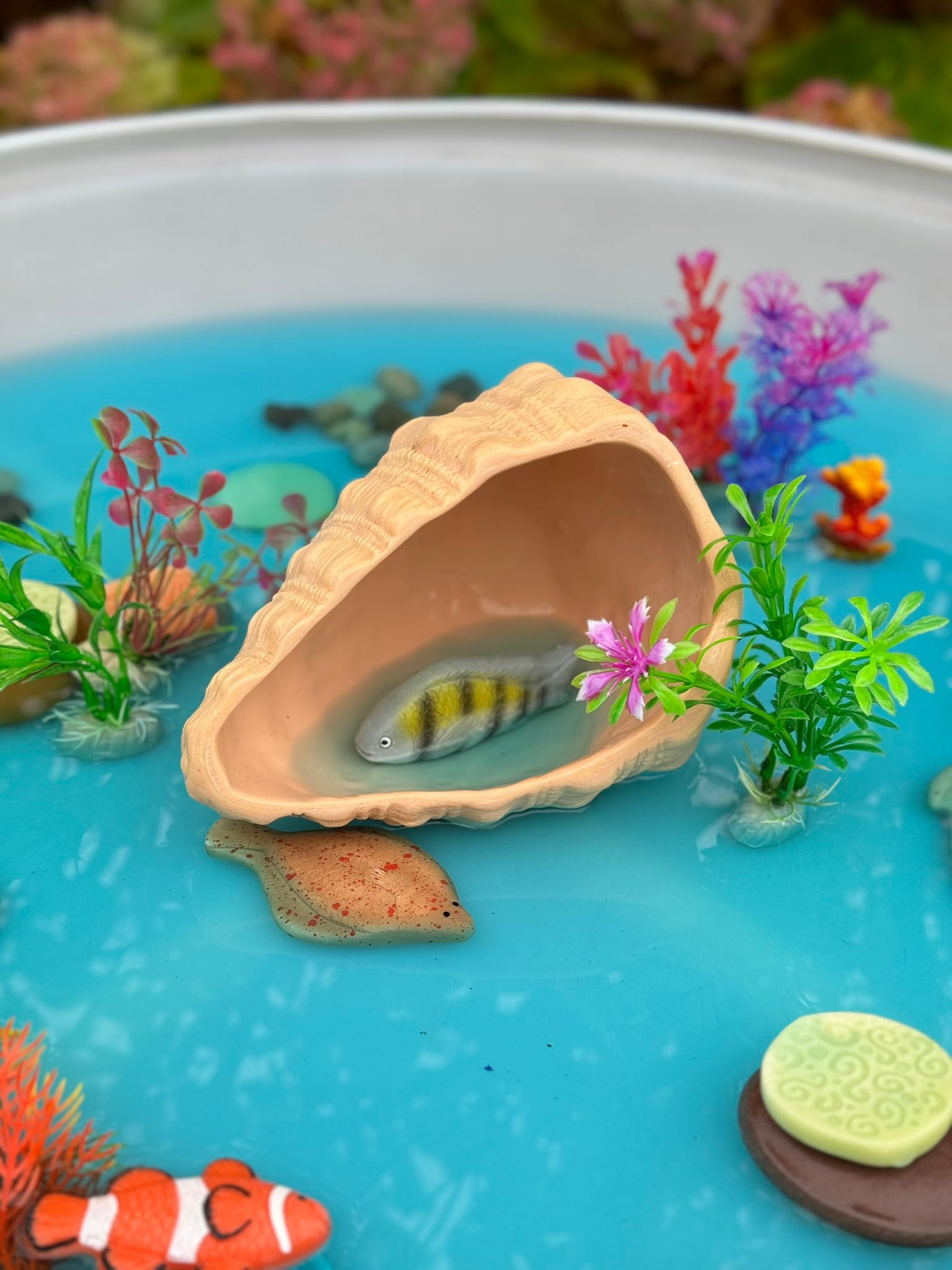 Large Play Cave,small World Waterfall Playset,early Years Water Play Resource