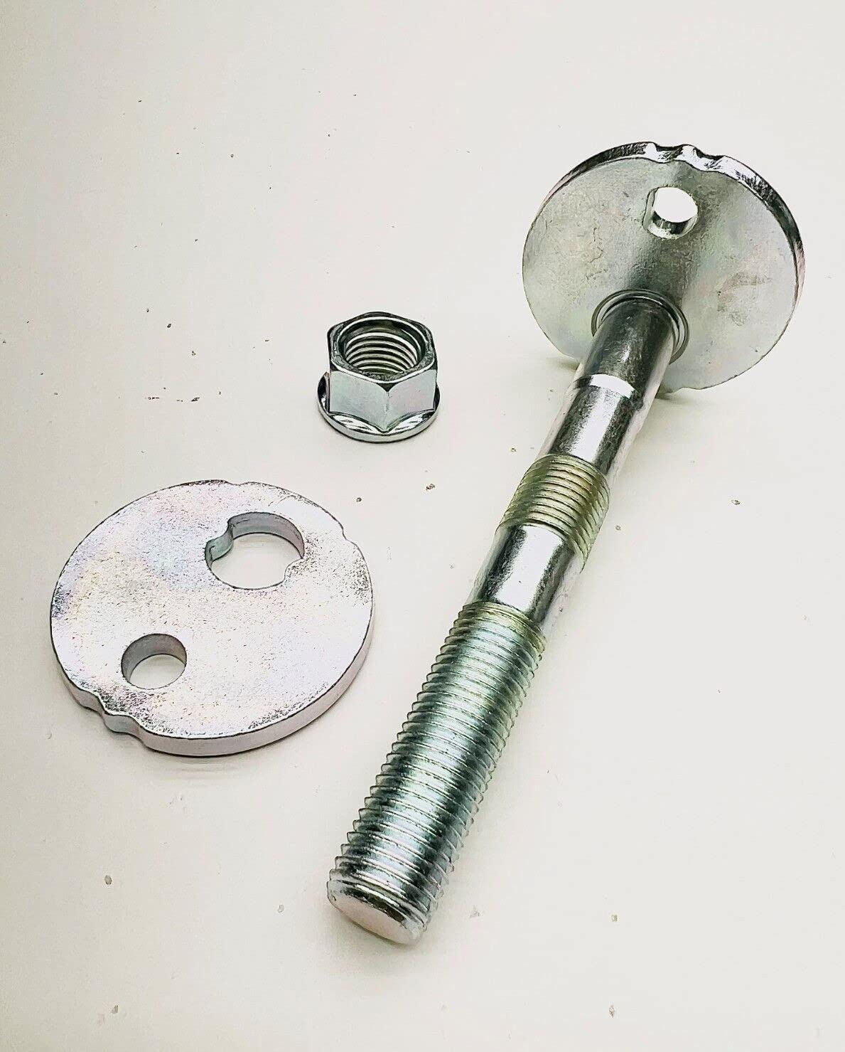 Pernos excéntricos de ajuste para Toyota Hilux VII 2004-2015 SMB/TY/031A 3