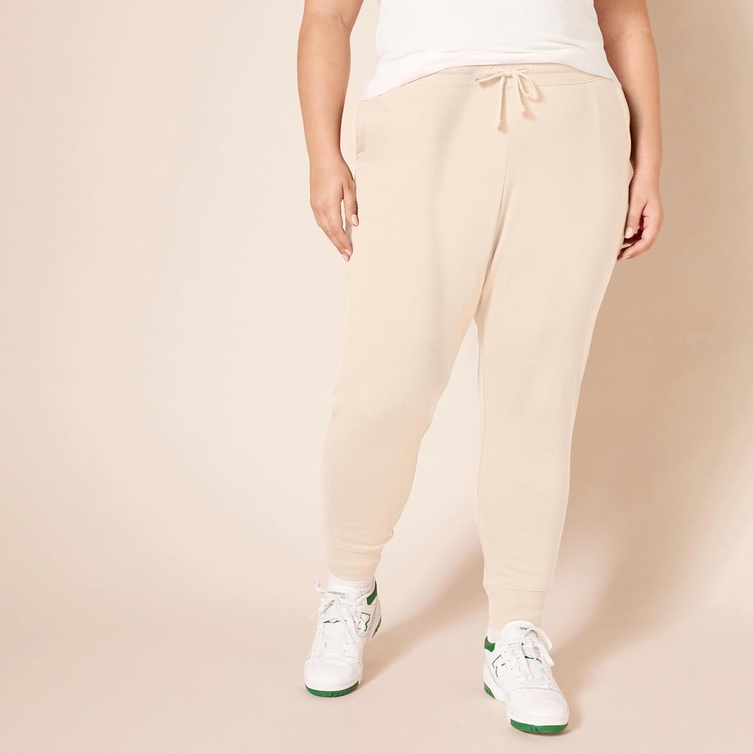 Amazon Essentials Women's Fleece Jogger Sweatpant (Available in Plus Size) - Image 5