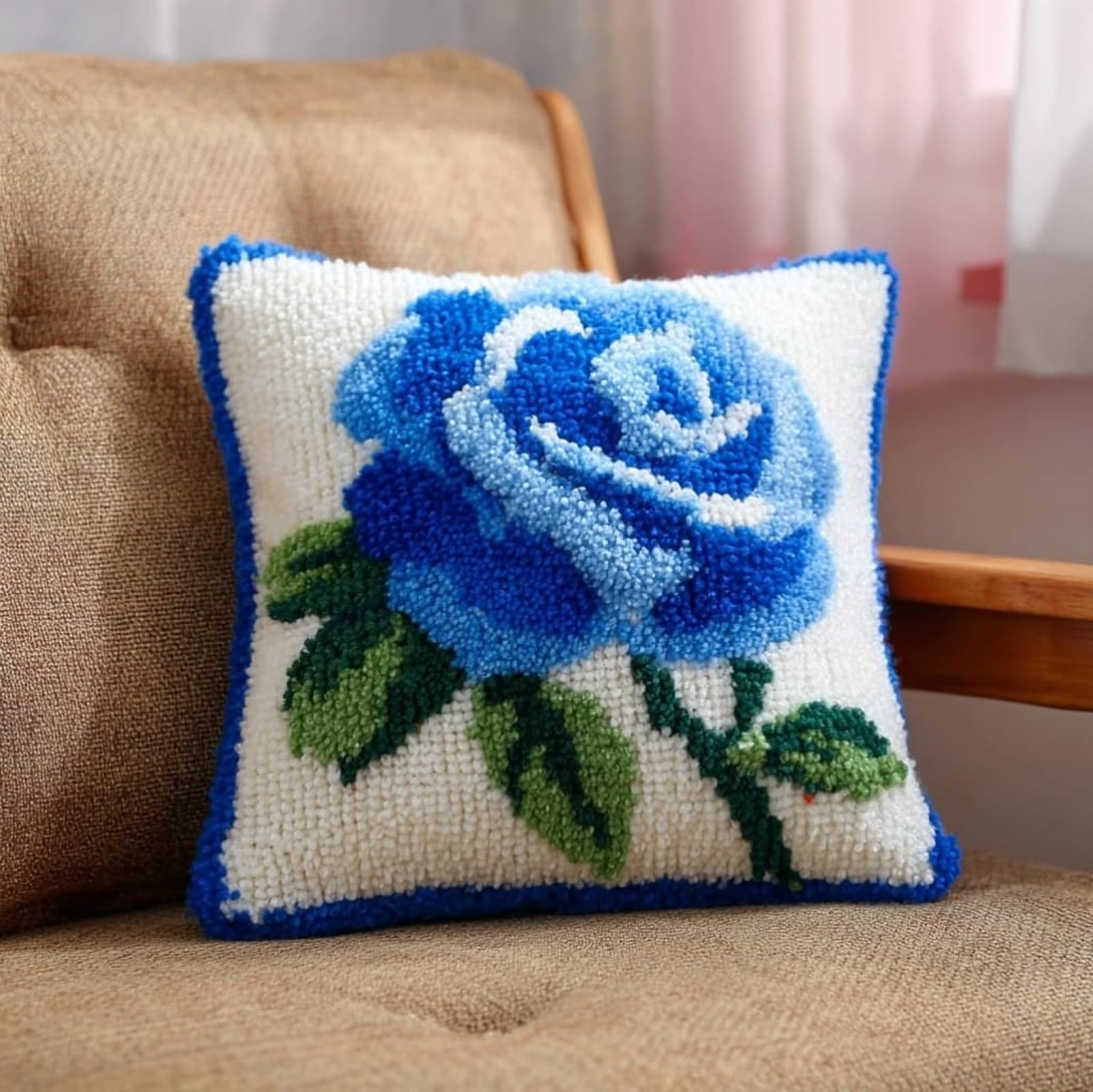 WallustrioaW Latch Hook Cushion Kit 43x43cm,Blue Roses