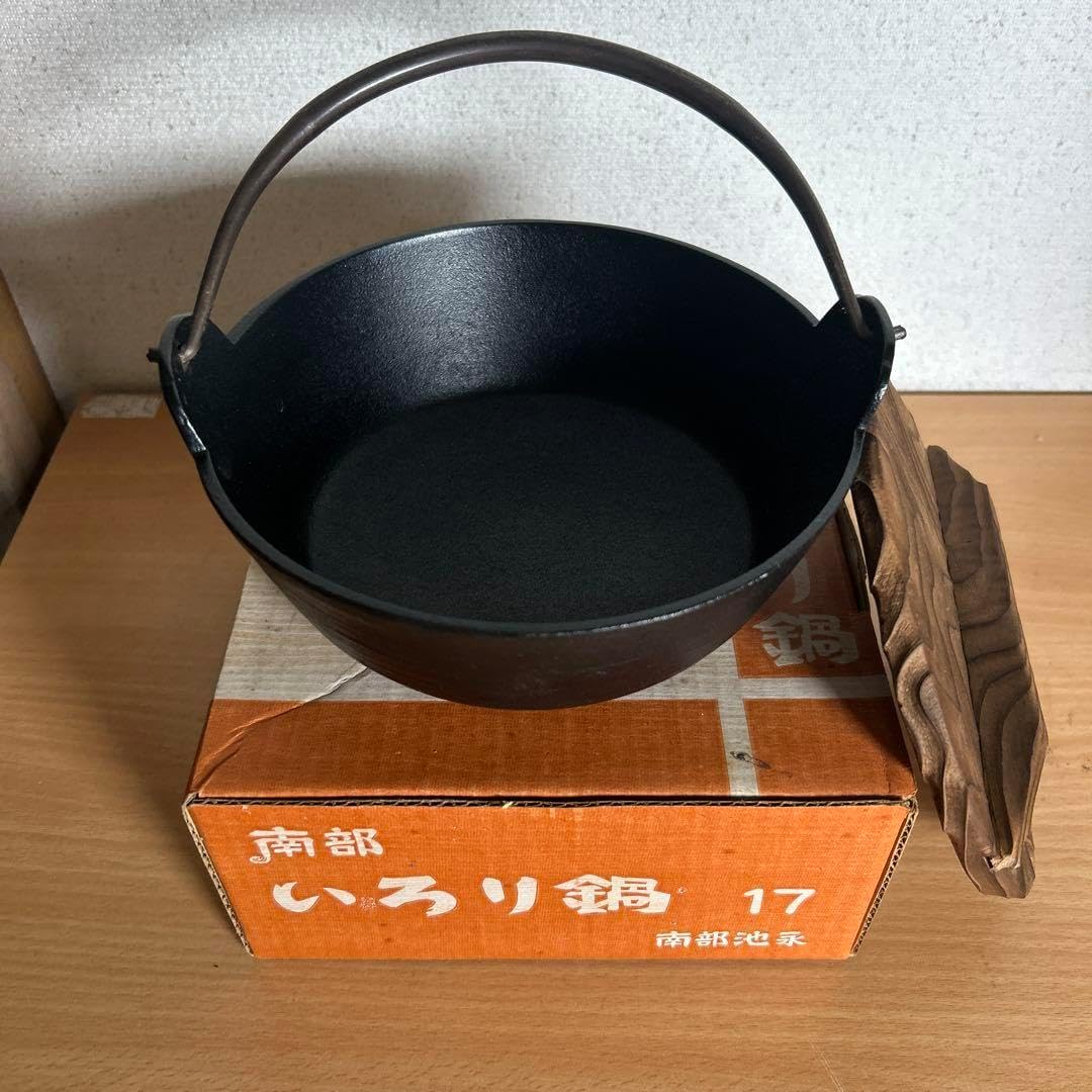 未使用5個セット 南部鉄器いろり鍋 17cm 鉄鍋 アウトドア・キャンプに 未使用5個セット 南部鉄器いろり鍋 17cm 鉄鍋 アウトドア