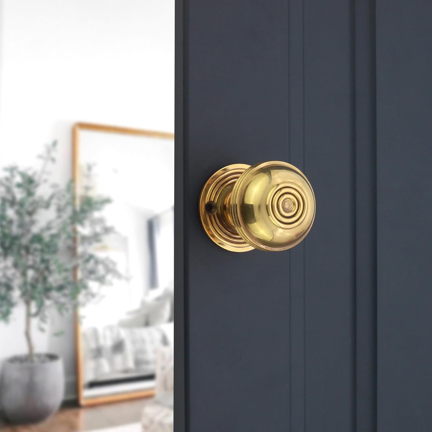Reeded Bloxwich Rim Mortice Door knob 50MM with Escutcheons/Privacy Aged Brass (Door knob Only)