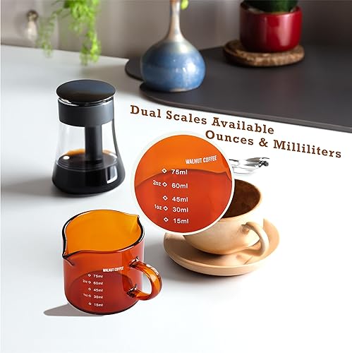 Miniatura 2 de WALNUT COFFEE 2 paquetes de 2.5 fl oz2.5 oz (tamaño pequeño) de vidrio de chupito de espresso de color, doble boquilla, taza de leche de medición