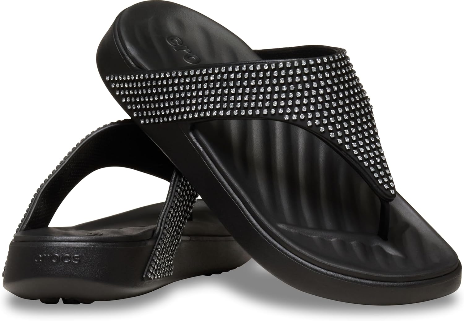 Crocs Women's Getaway Triangle Flip Flops - Image 4